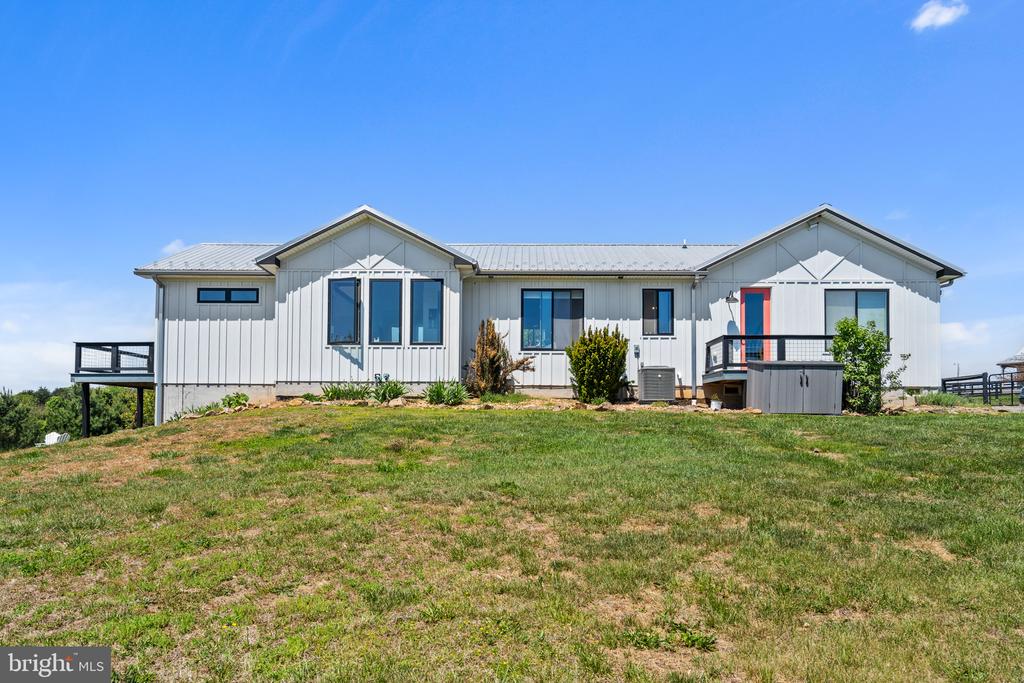 23 WHITE HORSE HILL LN, AMISSVILLE, Virginia 20106, 2 Bedrooms Bedrooms, ,2 BathroomsBathrooms,Residential,23 WHITE HORSE HILL LN,VARP2002650 MLS # VARP2002650 23 WHITE HORSE HILL LN, AMISSVILLE, Virginia 20106, 2 Bedrooms Bedrooms, ,2 BathroomsBathrooms,Residential,23 WHITE HORSE HILL LN,VARP2002650 MLS # VARP2002650