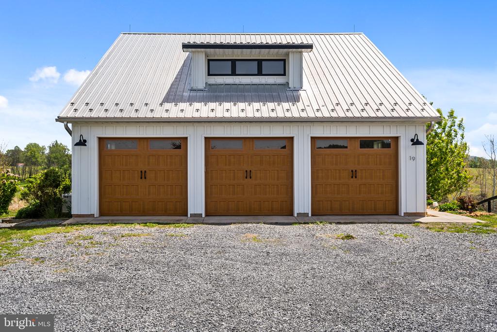 23 WHITE HORSE HILL LN, AMISSVILLE, Virginia 20106, 2 Bedrooms Bedrooms, ,2 BathroomsBathrooms,Residential,23 WHITE HORSE HILL LN,VARP2002650 MLS # VARP2002650 23 WHITE HORSE HILL LN, AMISSVILLE, Virginia 20106, 2 Bedrooms Bedrooms, ,2 BathroomsBathrooms,Residential,23 WHITE HORSE HILL LN,VARP2002650 MLS # VARP2002650