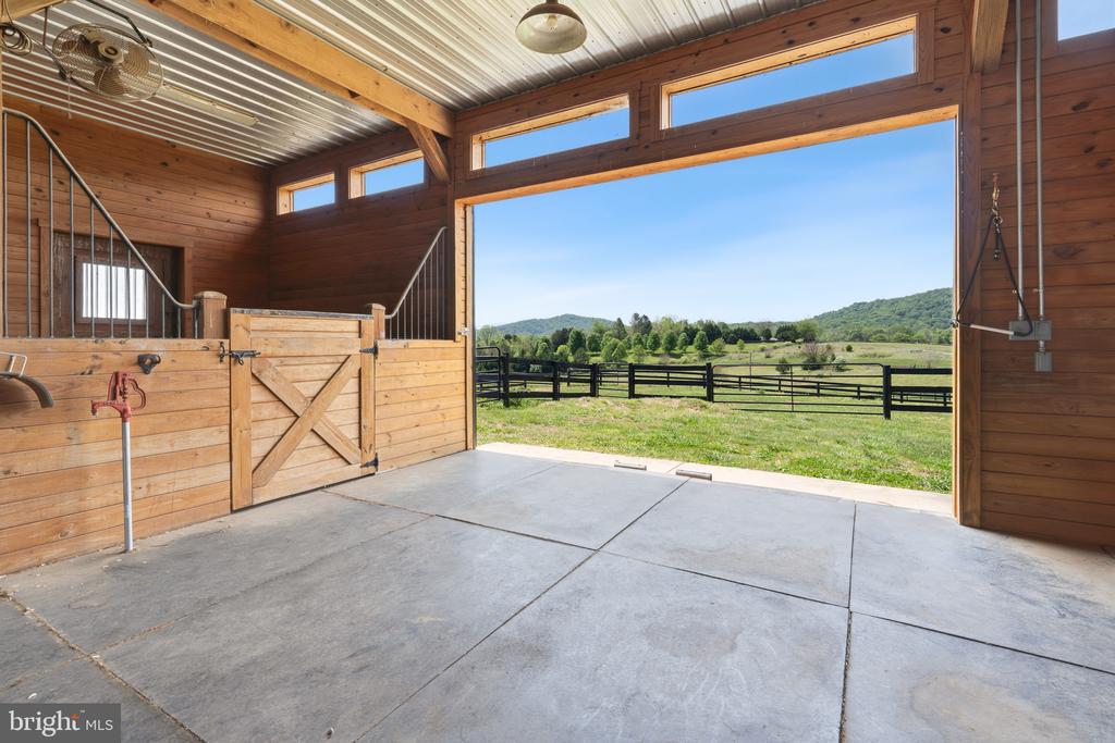 23 WHITE HORSE HILL LN, AMISSVILLE, Virginia 20106, 2 Bedrooms Bedrooms, ,2 BathroomsBathrooms,Residential,23 WHITE HORSE HILL LN,VARP2002650 MLS # VARP2002650 23 WHITE HORSE HILL LN, AMISSVILLE, Virginia 20106, 2 Bedrooms Bedrooms, ,2 BathroomsBathrooms,Residential,23 WHITE HORSE HILL LN,VARP2002650 MLS # VARP2002650