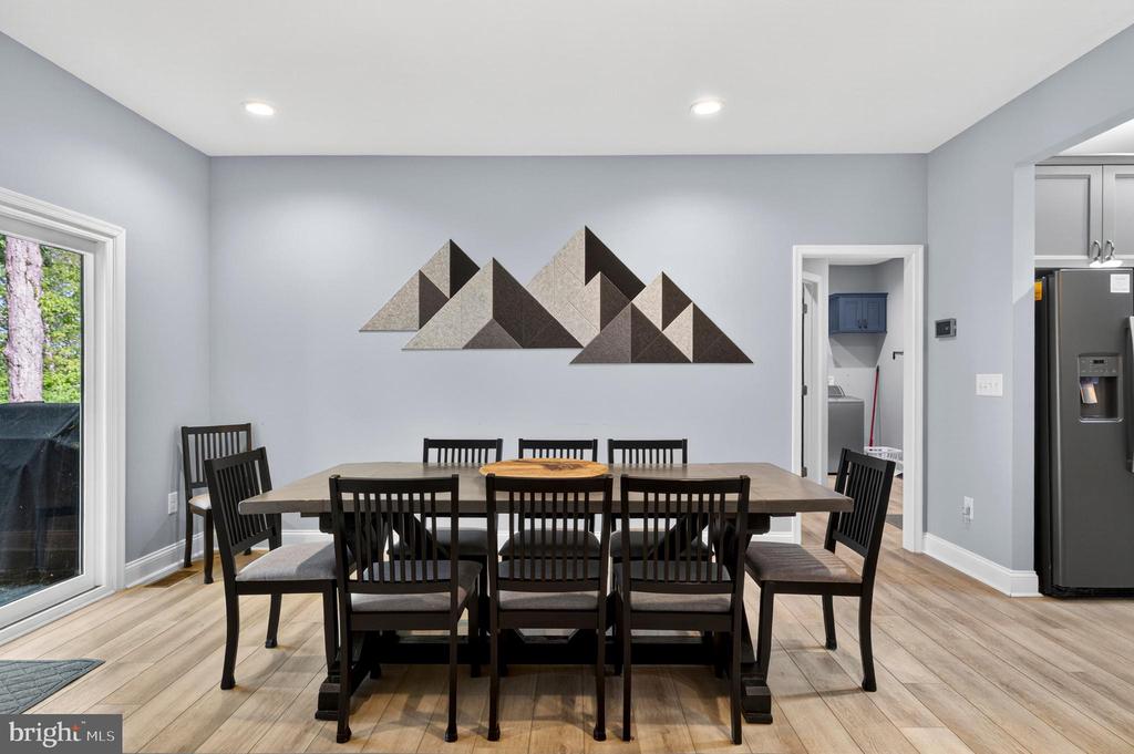 6725 WATER VIEW LN, MINERAL, Virginia 23117, 4 Bedrooms Bedrooms, ,3 BathroomsBathrooms,Residential,6725 WATER VIEW LN,VASP2041846 MLS # VASP2041846