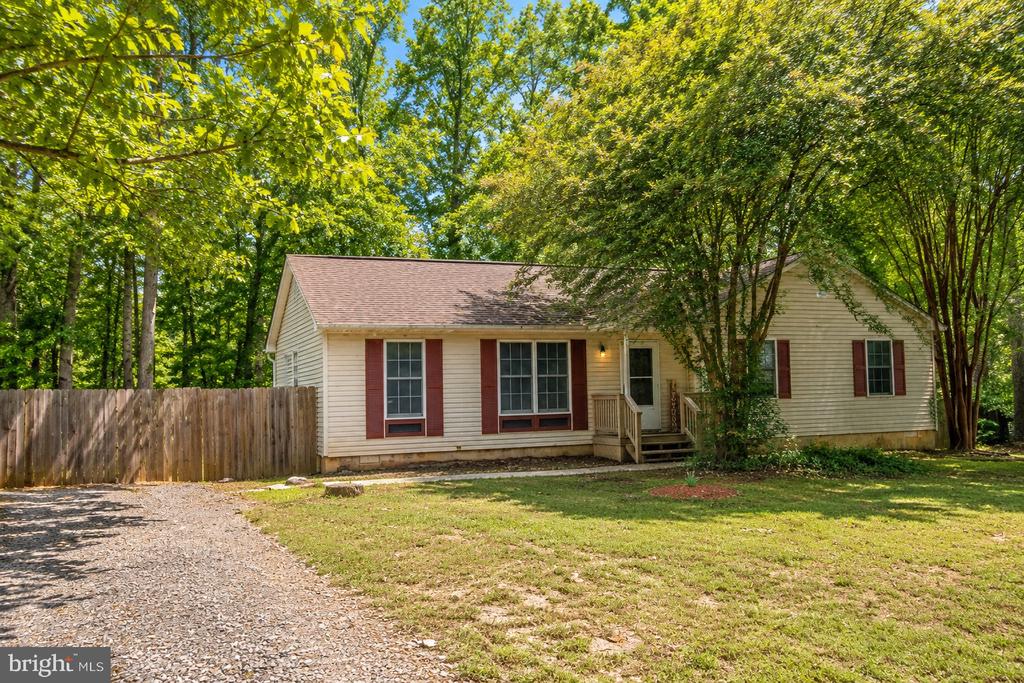 12914 TRAPP DR, SPOTSYLVANIA, Virginia 22551, 3 Bedrooms Bedrooms, ,2 BathroomsBathrooms,Residential,12914 TRAPP DR,VASP2041862 MLS # VASP2041862