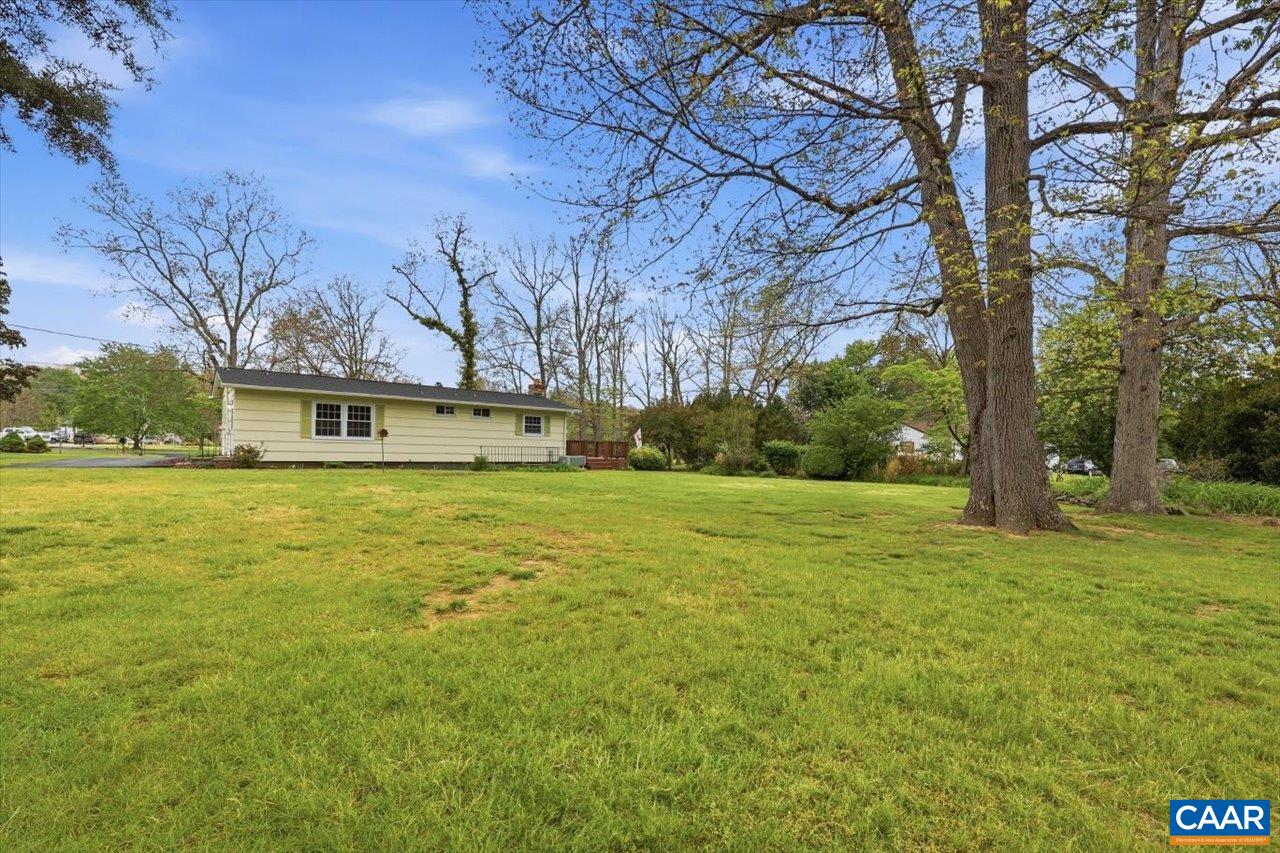 147 RANKIN LN, STUARTS DRAFT, Virginia 24477, 3 Bedrooms Bedrooms, ,2 BathroomsBathrooms,Residential,147 RANKIN LN,676576 MLS # 676576