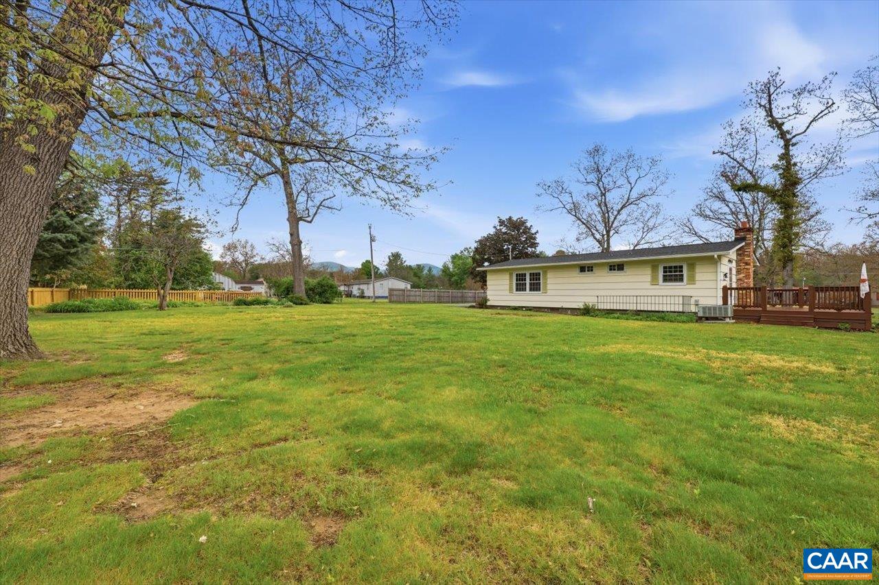 147 RANKIN LN, STUARTS DRAFT, Virginia 24477, 3 Bedrooms Bedrooms, ,2 BathroomsBathrooms,Residential,147 RANKIN LN,676576 MLS # 676576
