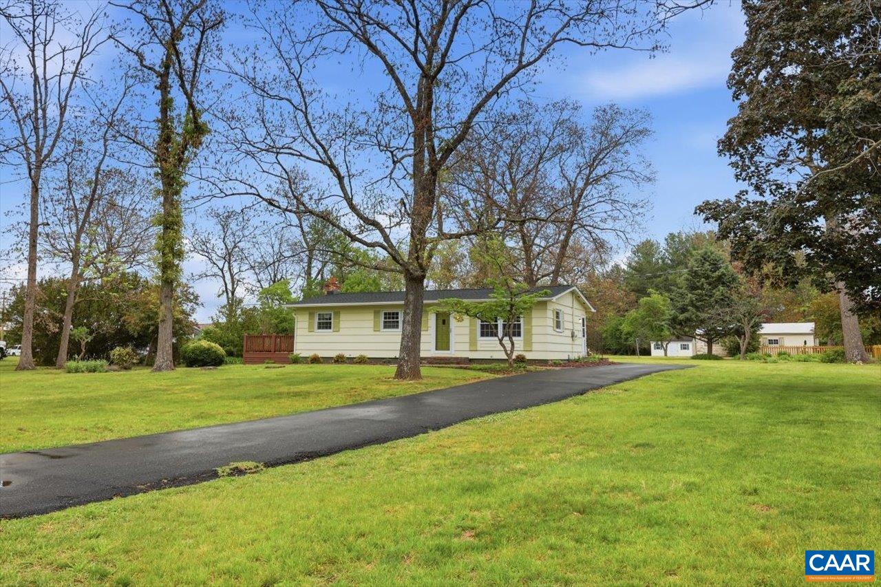 147 RANKIN LN, STUARTS DRAFT, Virginia 24477, 3 Bedrooms Bedrooms, ,2 BathroomsBathrooms,Residential,147 RANKIN LN,676576 MLS # 676576