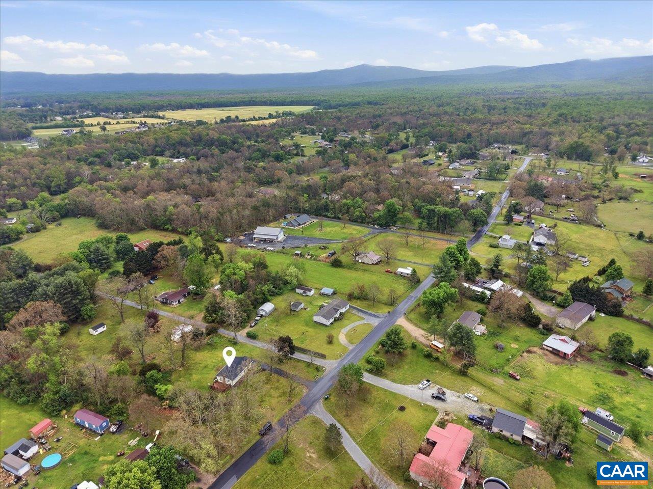 147 RANKIN LN, STUARTS DRAFT, Virginia 24477, 3 Bedrooms Bedrooms, ,2 BathroomsBathrooms,Residential,147 RANKIN LN,676576 MLS # 676576