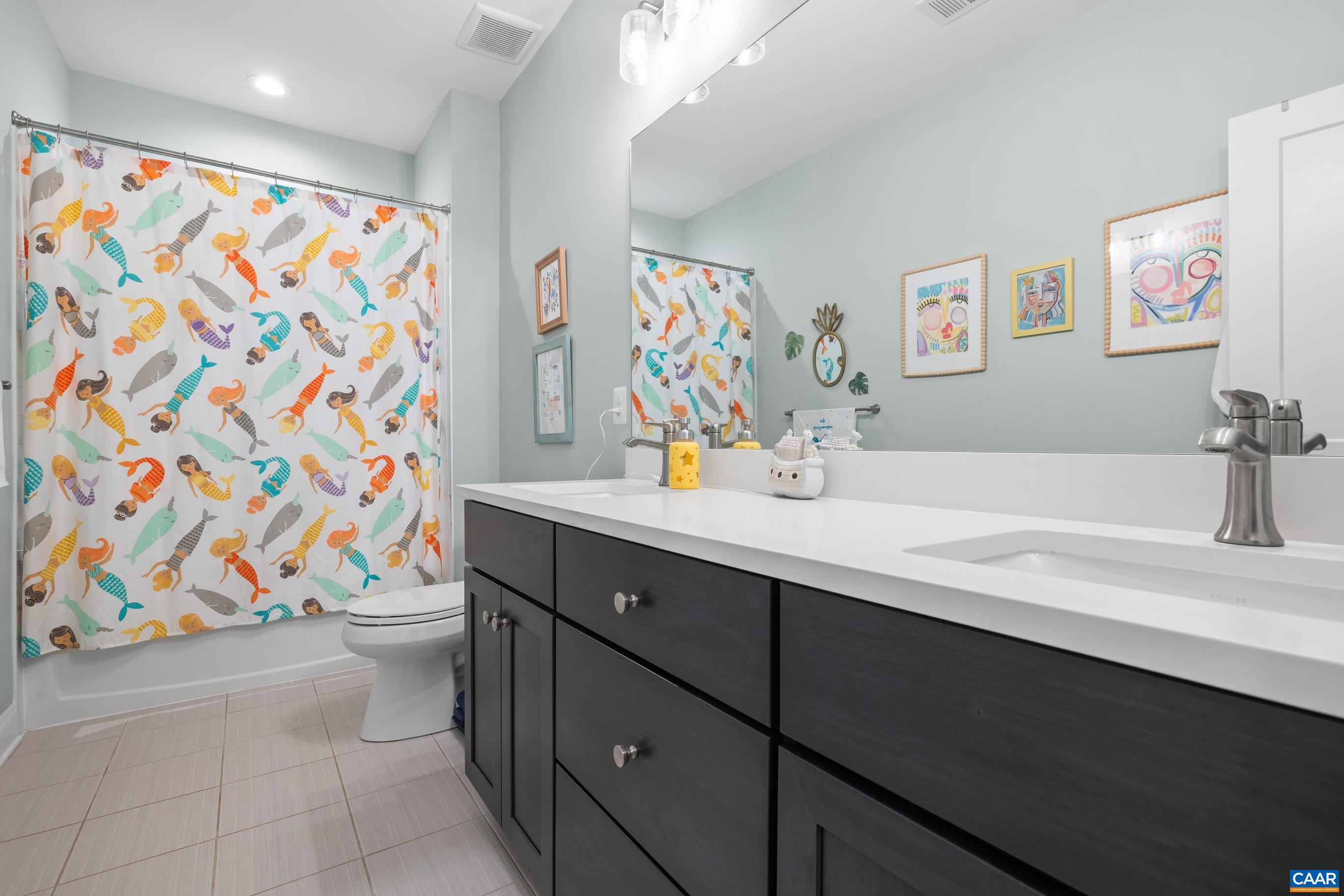 564 BELLUNO LN, CHARLOTTESVILLE, Virginia 22911, 6 Bedrooms Bedrooms, ,5 BathroomsBathrooms,Residential,564 BELLUNO LN,676970 MLS # 676970