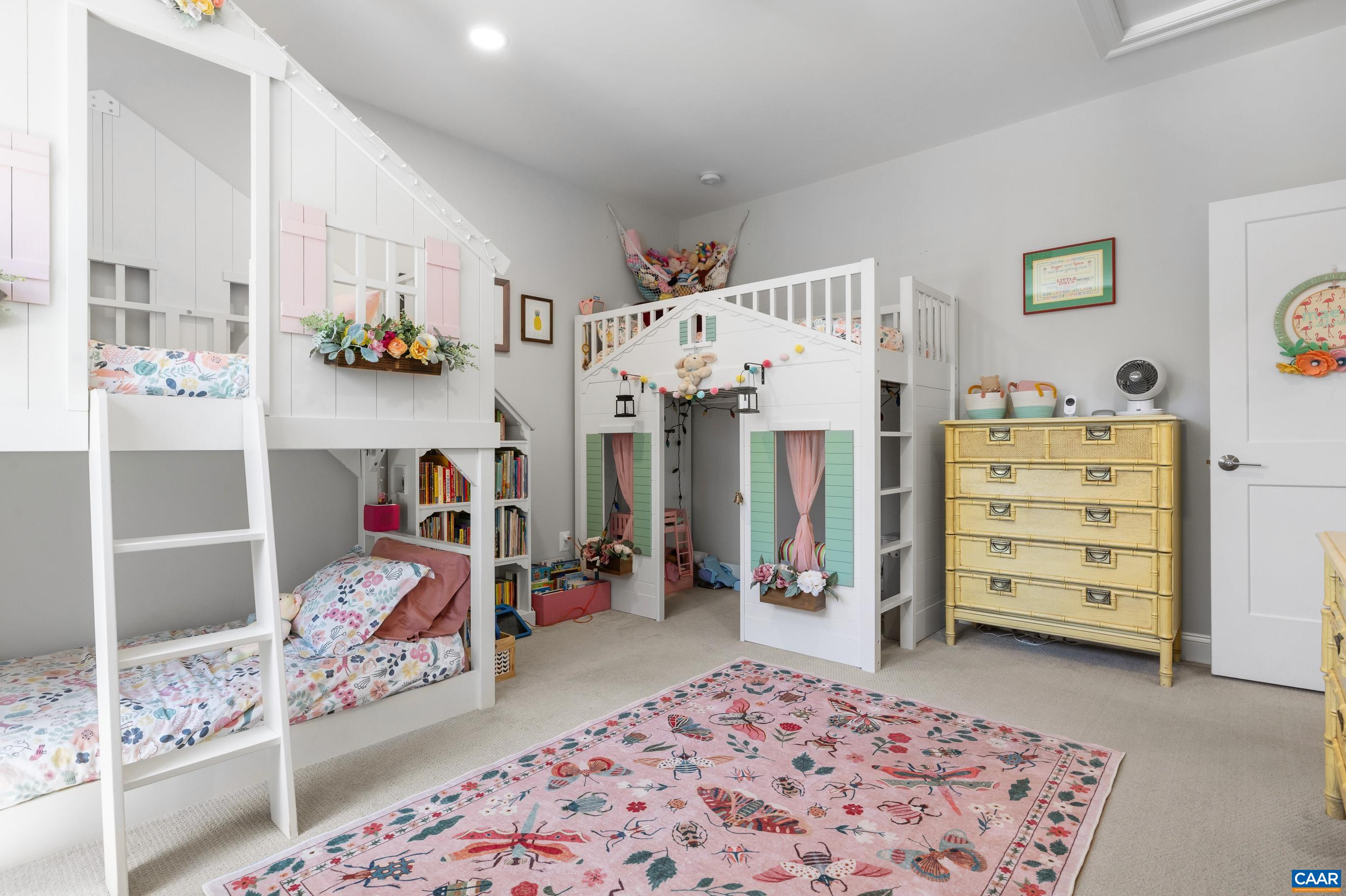 564 BELLUNO LN, CHARLOTTESVILLE, Virginia 22911, 6 Bedrooms Bedrooms, ,5 BathroomsBathrooms,Residential,564 BELLUNO LN,676970 MLS # 676970