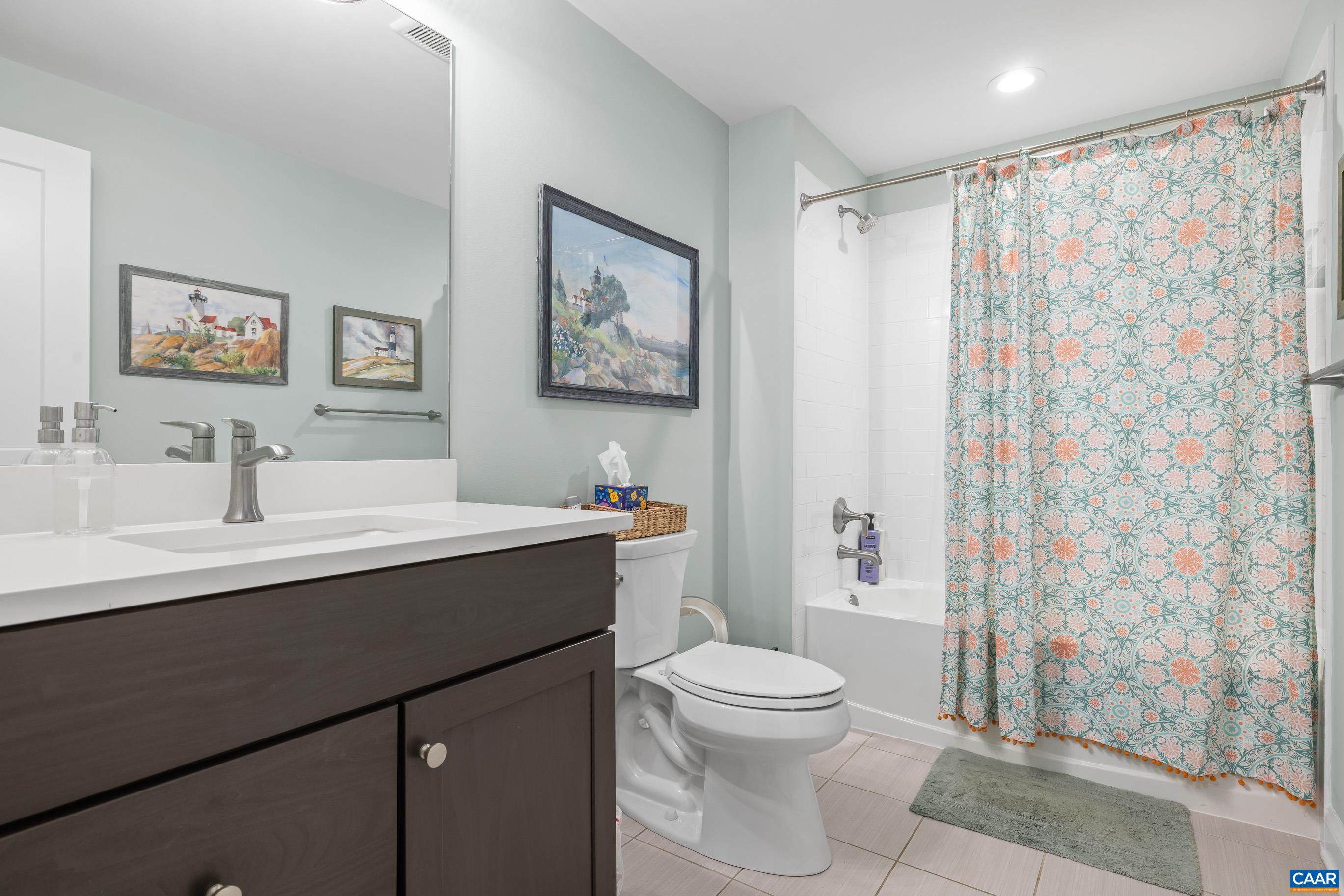 564 BELLUNO LN, CHARLOTTESVILLE, Virginia 22911, 6 Bedrooms Bedrooms, ,5 BathroomsBathrooms,Residential,564 BELLUNO LN,676970 MLS # 676970