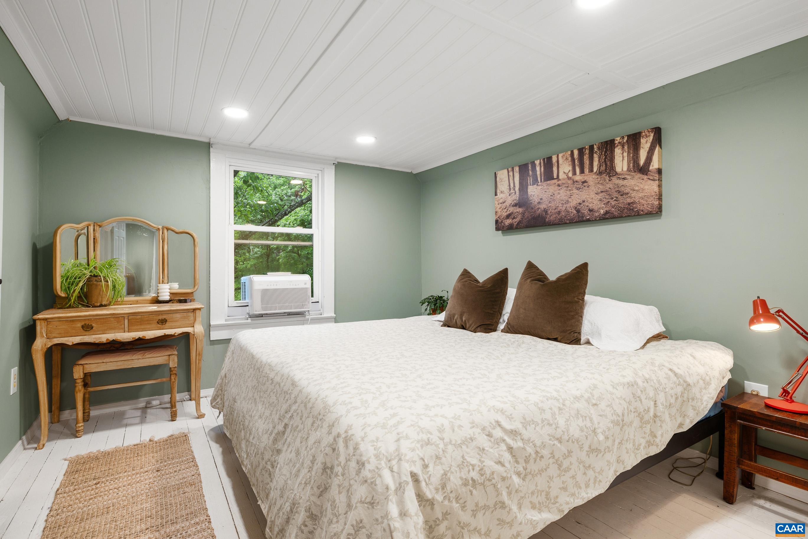 826 BEAGLE GAP RD, CROZET, Virginia 22932, 3 Bedrooms Bedrooms, ,1 BathroomBathrooms,Residential,826 BEAGLE GAP RD,677019 MLS # 677019