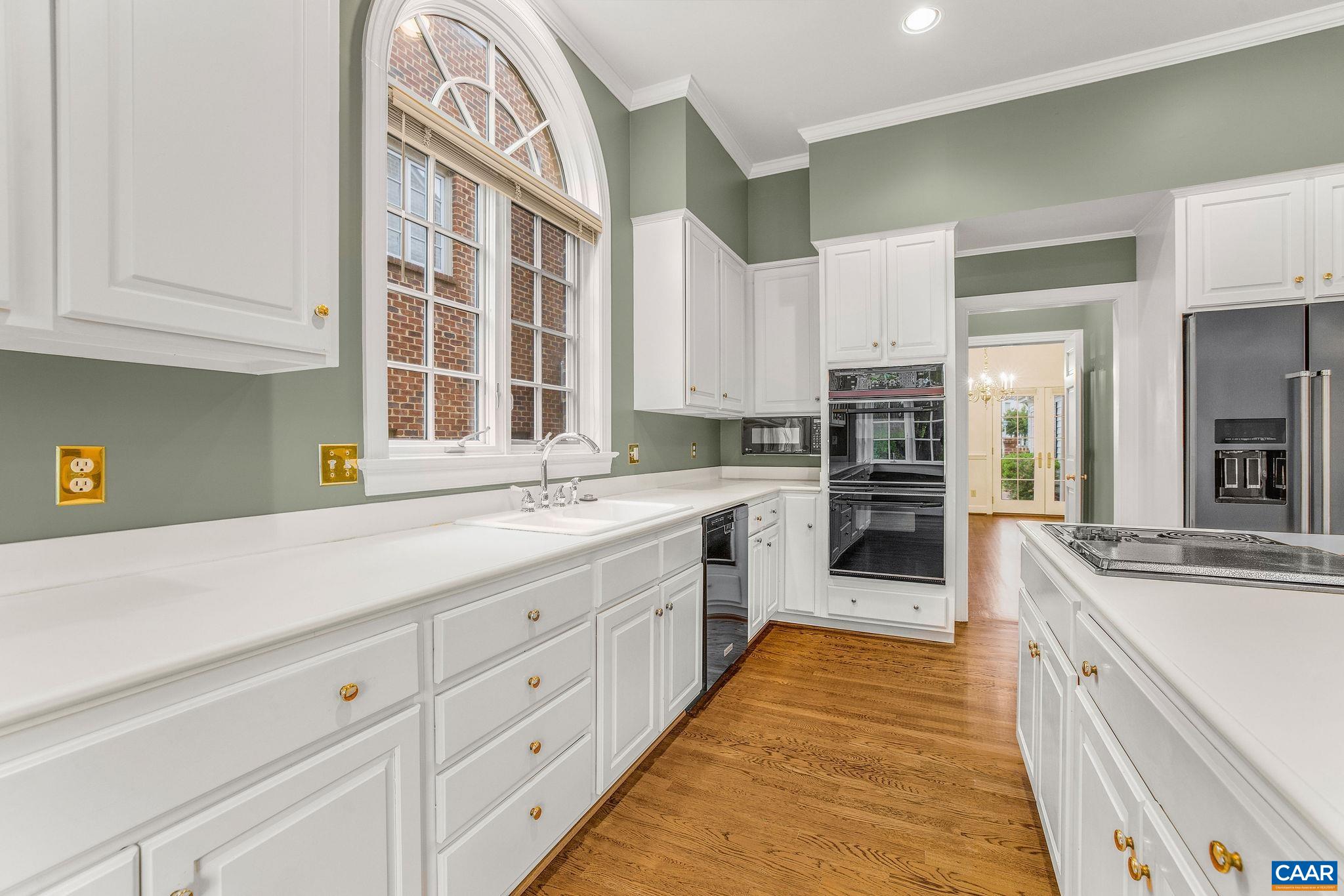 555 DRYDEN PL, CHARLOTTESVILLE, Virginia 22903, 4 Bedrooms Bedrooms, ,3 BathroomsBathrooms,Residential,555 DRYDEN PL,677043 MLS # 677043