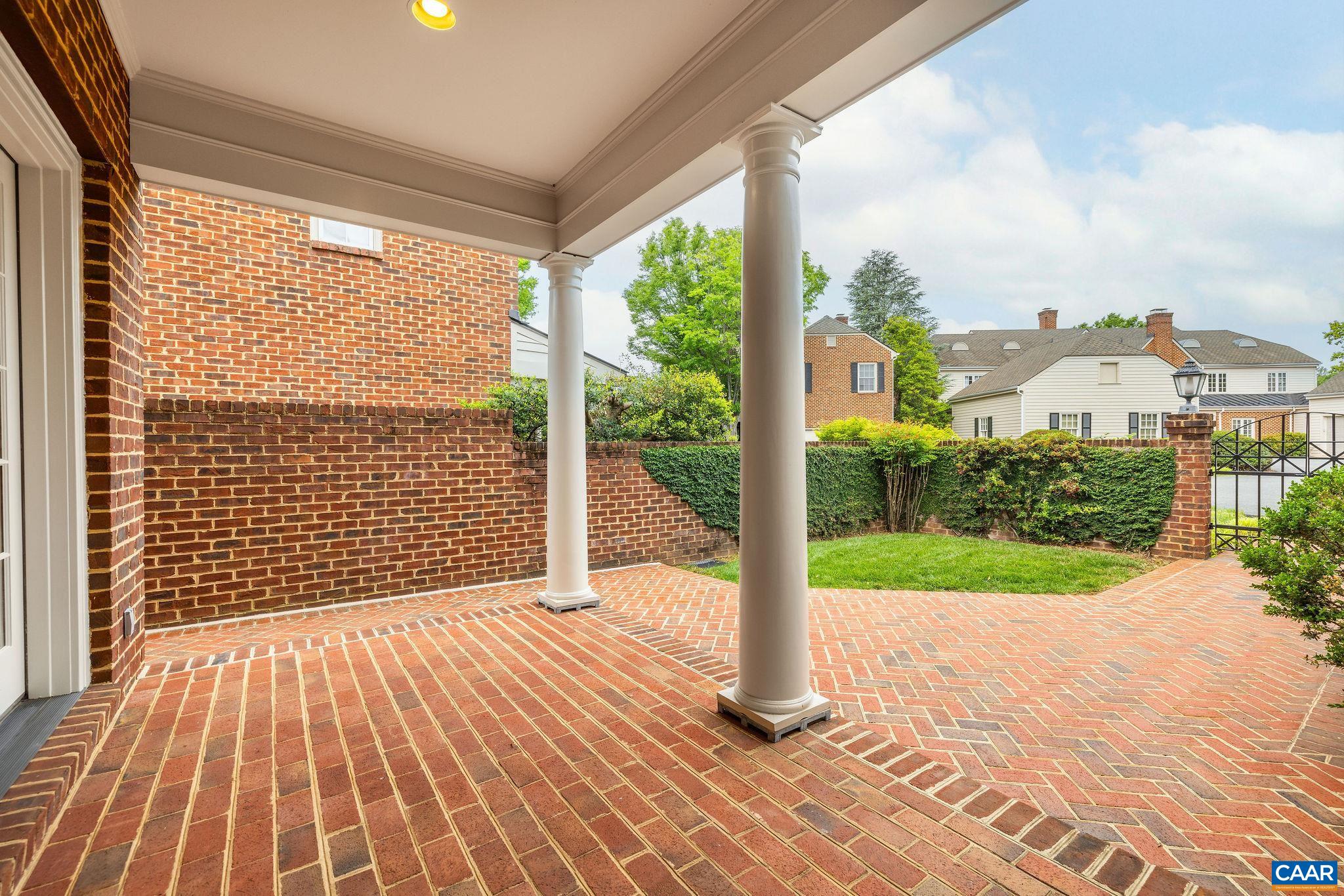 555 DRYDEN PL, CHARLOTTESVILLE, Virginia 22903, 4 Bedrooms Bedrooms, ,3 BathroomsBathrooms,Residential,555 DRYDEN PL,677043 MLS # 677043