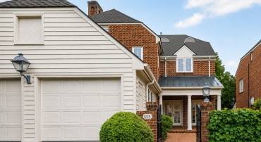555 DRYDEN PL, CHARLOTTESVILLE, Virginia 22903, 4 Bedrooms Bedrooms, ,3 BathroomsBathrooms,Residential,555 DRYDEN PL,677043 MLS # 677043