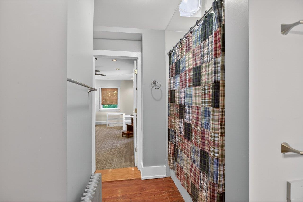 This is the tub/shower in the jack and jill bathroom.