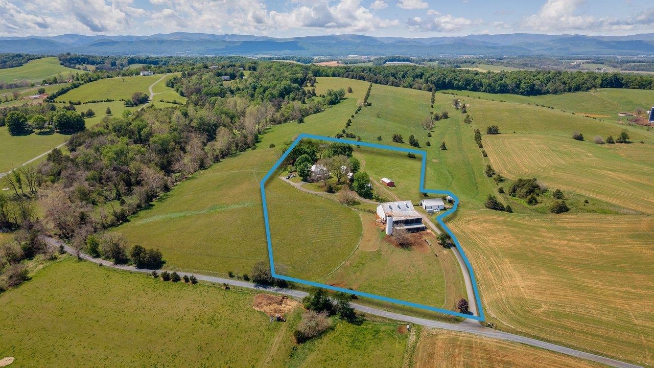 This shows the outline of the property per the survey. There is a survey on file.