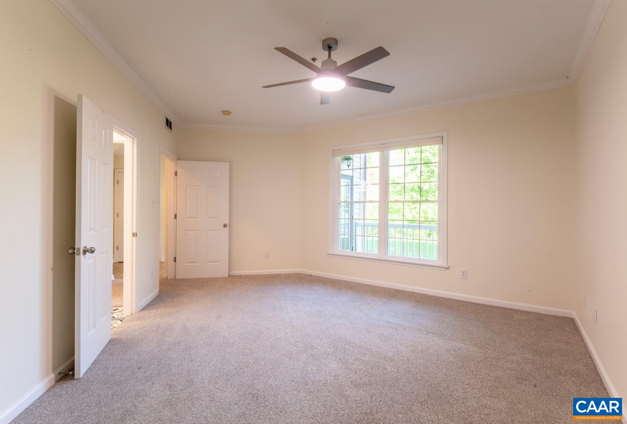 270 RIVERBEND DR, CHARLOTTESVILLE, Virginia 22911, 1 Bedroom Bedrooms, ,1 BathroomBathrooms,Residential,270 RIVERBEND DR,677102 MLS # 677102