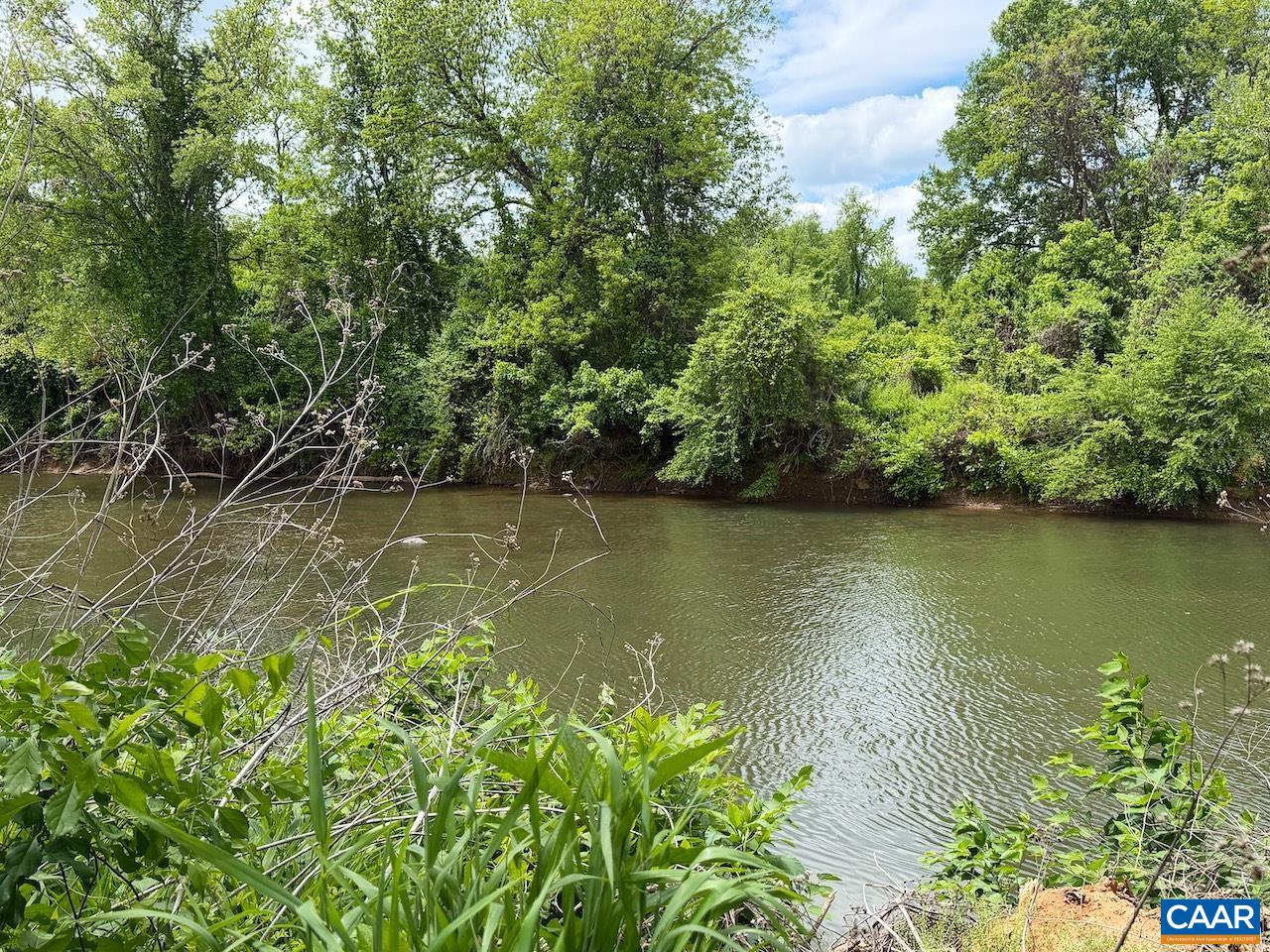 270 RIVERBEND DR, CHARLOTTESVILLE, Virginia 22911, 1 Bedroom Bedrooms, ,1 BathroomBathrooms,Residential,270 RIVERBEND DR,677102 MLS # 677102 270 RIVERBEND DR, CHARLOTTESVILLE, Virginia 22911, 1 Bedroom Bedrooms, ,1 BathroomBathrooms,Residential,270 RIVERBEND DR,677102 MLS # 677102
