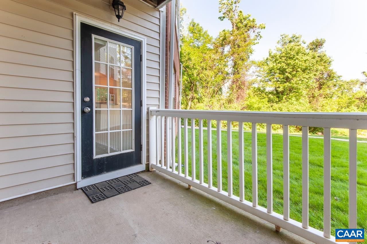 270 RIVERBEND DR, CHARLOTTESVILLE, Virginia 22911, 1 Bedroom Bedrooms, ,1 BathroomBathrooms,Residential,270 RIVERBEND DR,677102 MLS # 677102