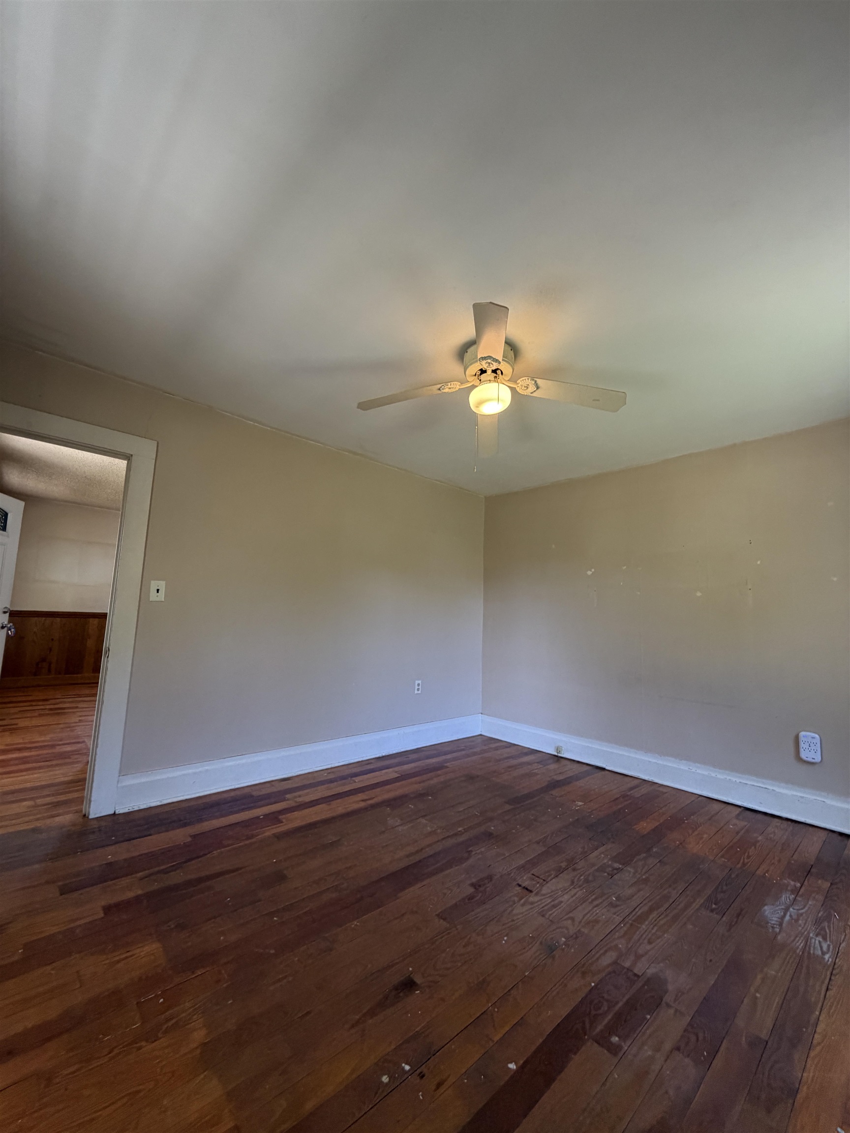 845 3RD ST, WAYNESBORO, Virginia 22980, 4 Bedrooms Bedrooms, ,1 BathroomBathrooms,Residential,845 3RD ST,677115 MLS # 677115