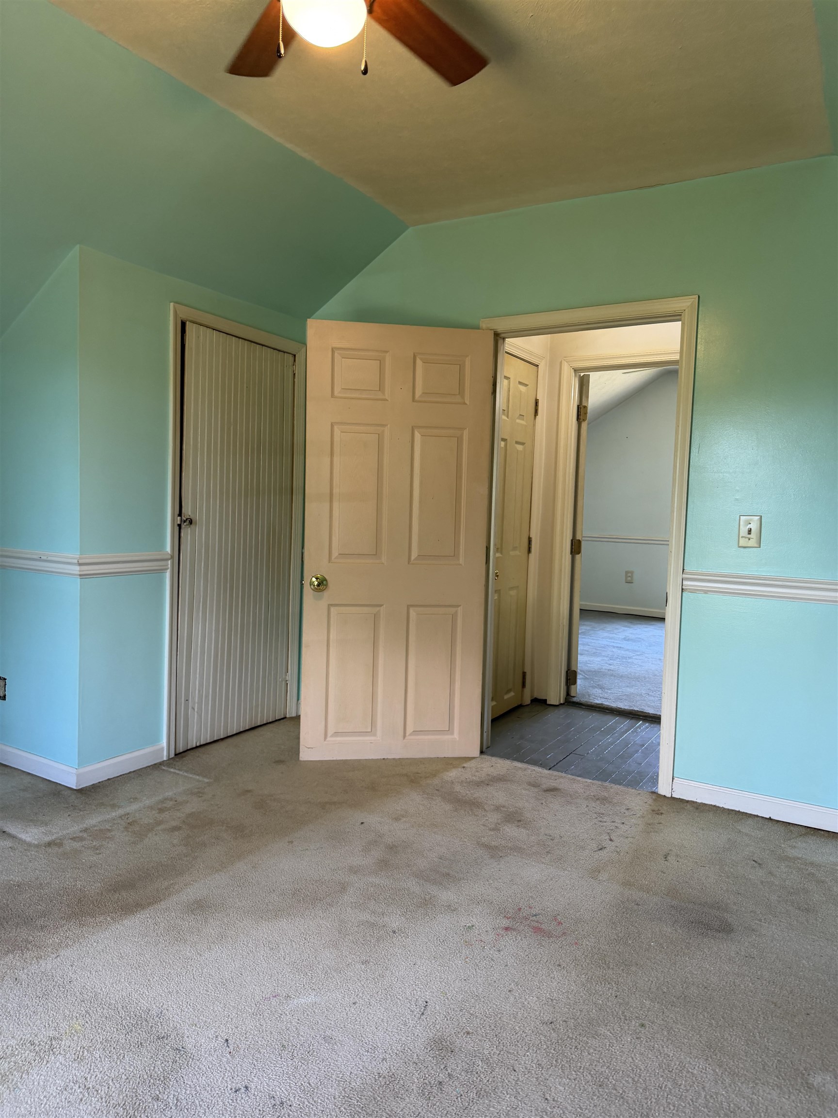 845 3RD ST, WAYNESBORO, Virginia 22980, 4 Bedrooms Bedrooms, ,1 BathroomBathrooms,Residential,845 3RD ST,677115 MLS # 677115