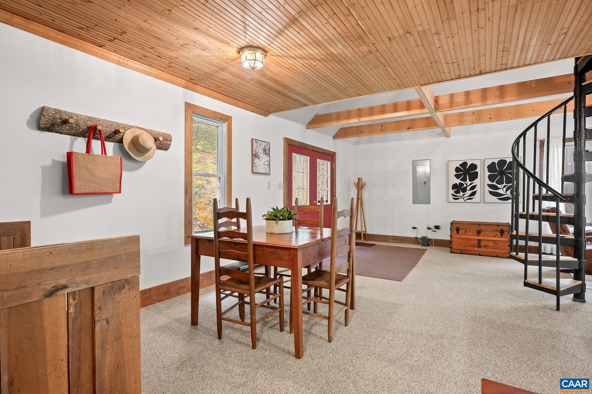 270 LITTLE CABIN RD, AMHERST, Virginia 24521, 2 Bedrooms Bedrooms, ,1 BathroomBathrooms,Residential,270 LITTLE CABIN RD,677120 MLS # 677120