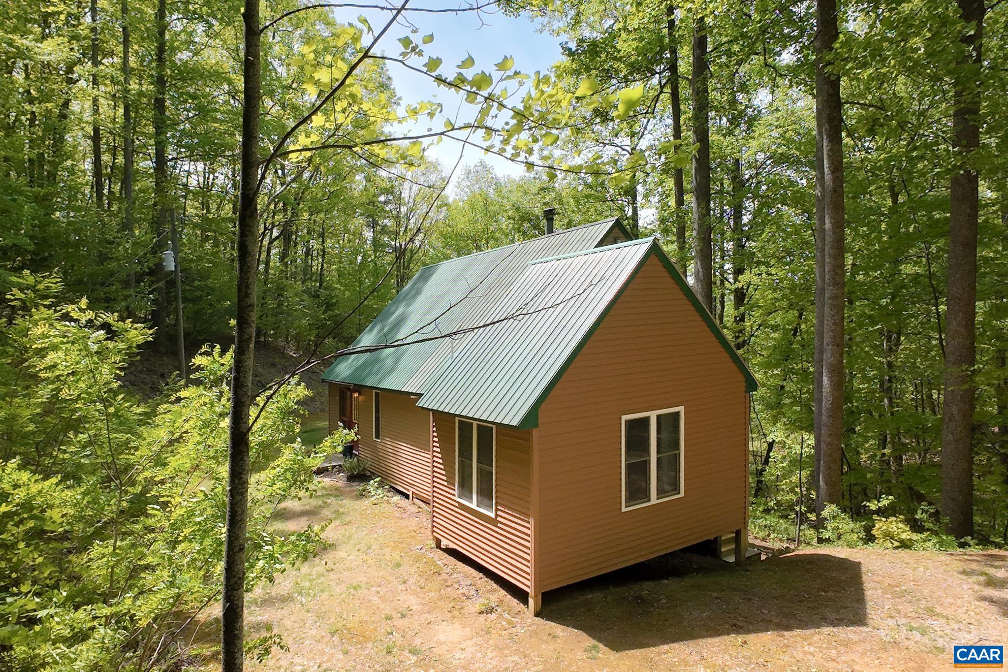 270 LITTLE CABIN RD, AMHERST, Virginia 24521, 2 Bedrooms Bedrooms, ,1 BathroomBathrooms,Residential,270 LITTLE CABIN RD,677120 MLS # 677120