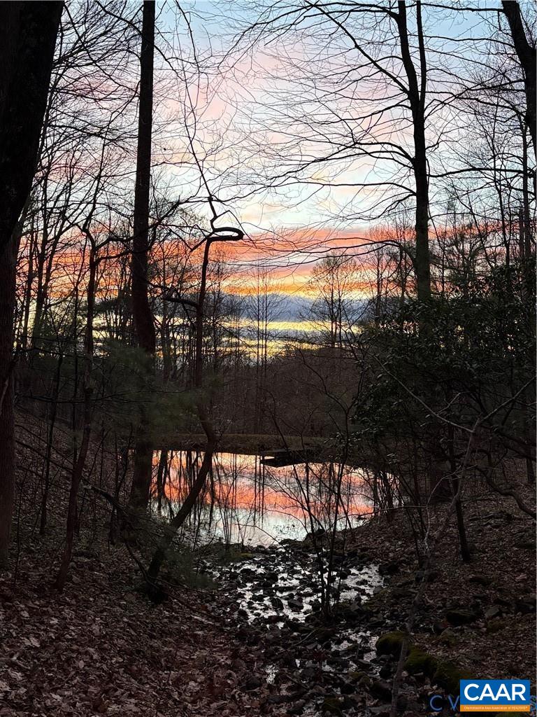 270 LITTLE CABIN RD, AMHERST, Virginia 24521, 2 Bedrooms Bedrooms, ,1 BathroomBathrooms,Residential,270 LITTLE CABIN RD,677120 MLS # 677120