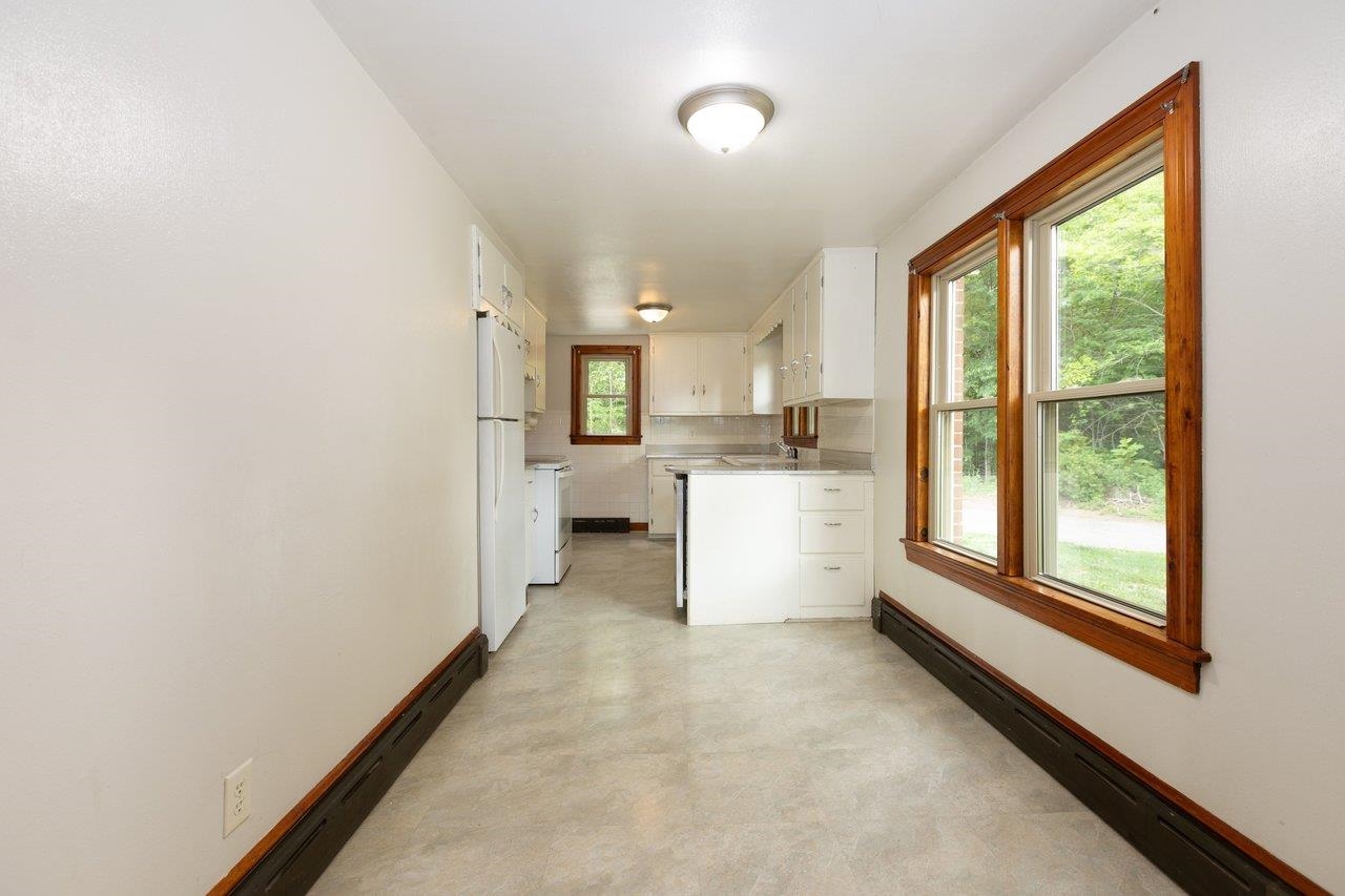547 GRINDSTONE RD, BRIDGEWATER, Virginia 22812, 3 Bedrooms Bedrooms, ,1 BathroomBathrooms,Residential,547 GRINDSTONE RD,677121 MLS # 677121