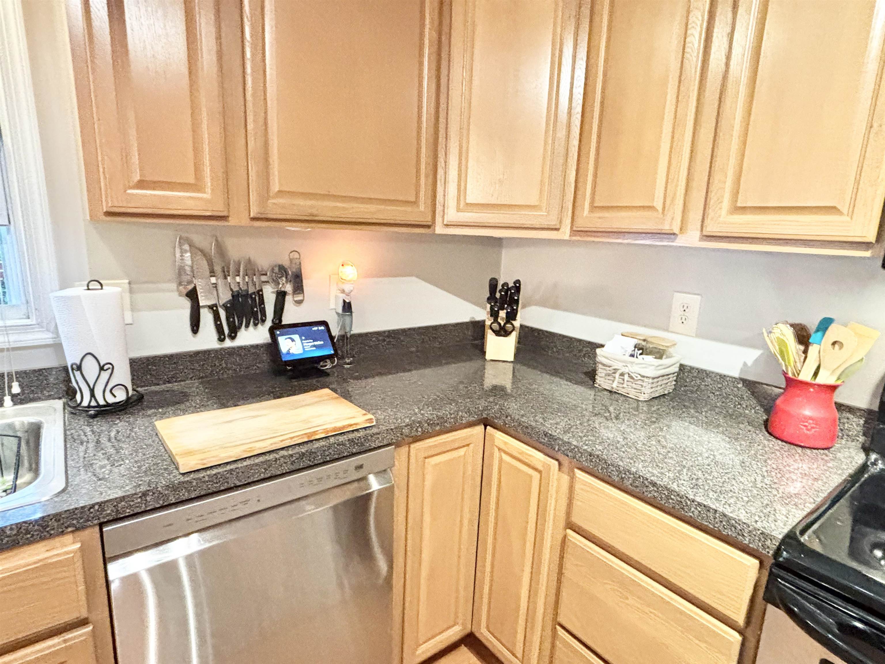 341A CAMPBELL ST, STAUNTON, Virginia 24401, 3 Bedrooms Bedrooms, ,2 BathroomsBathrooms,Residential,Long,341A CAMPBELL ST,677123 MLS # 677123