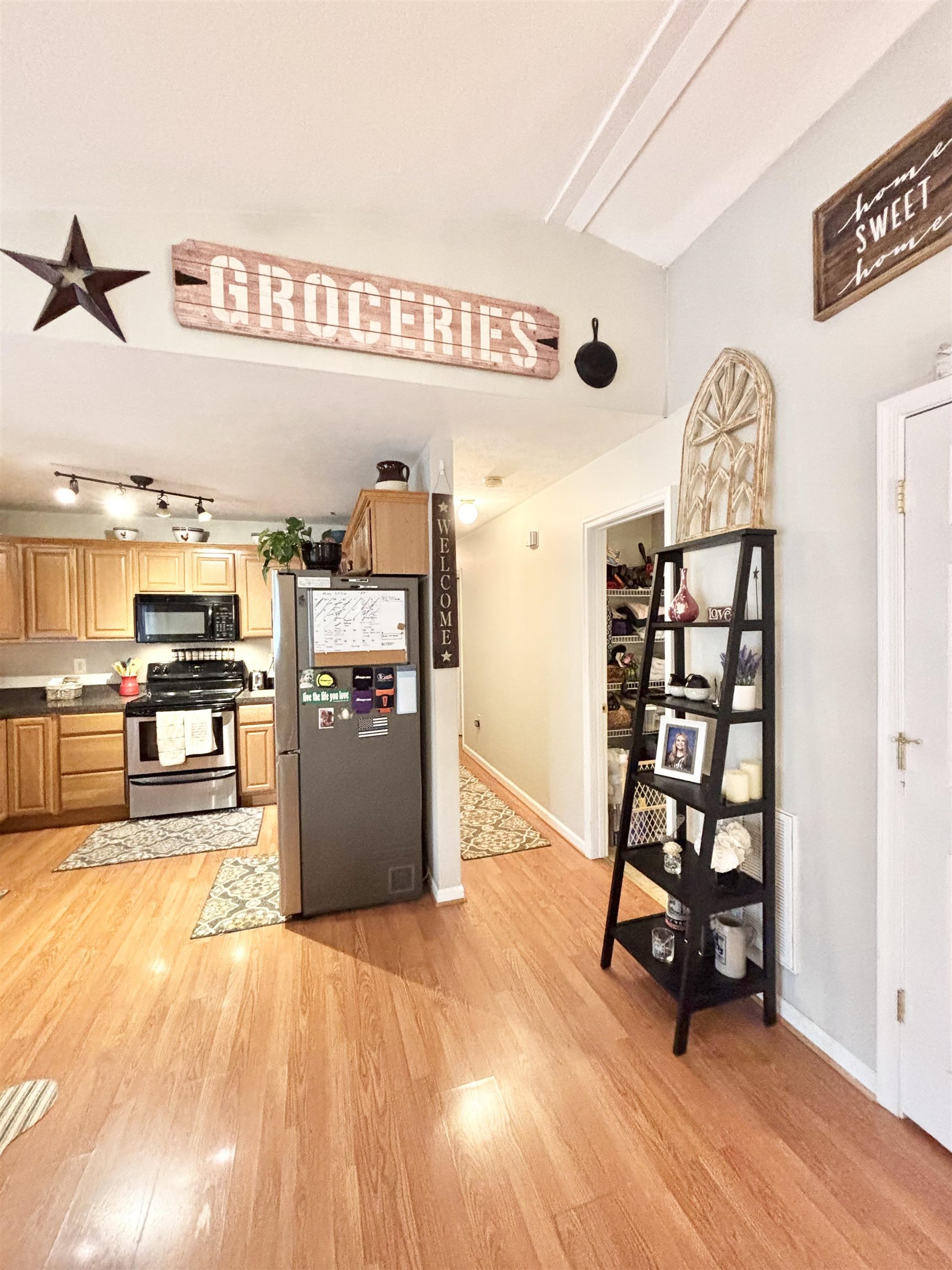 341A CAMPBELL ST, STAUNTON, Virginia 24401, 3 Bedrooms Bedrooms, ,2 BathroomsBathrooms,Residential,Long,341A CAMPBELL ST,677123 MLS # 677123