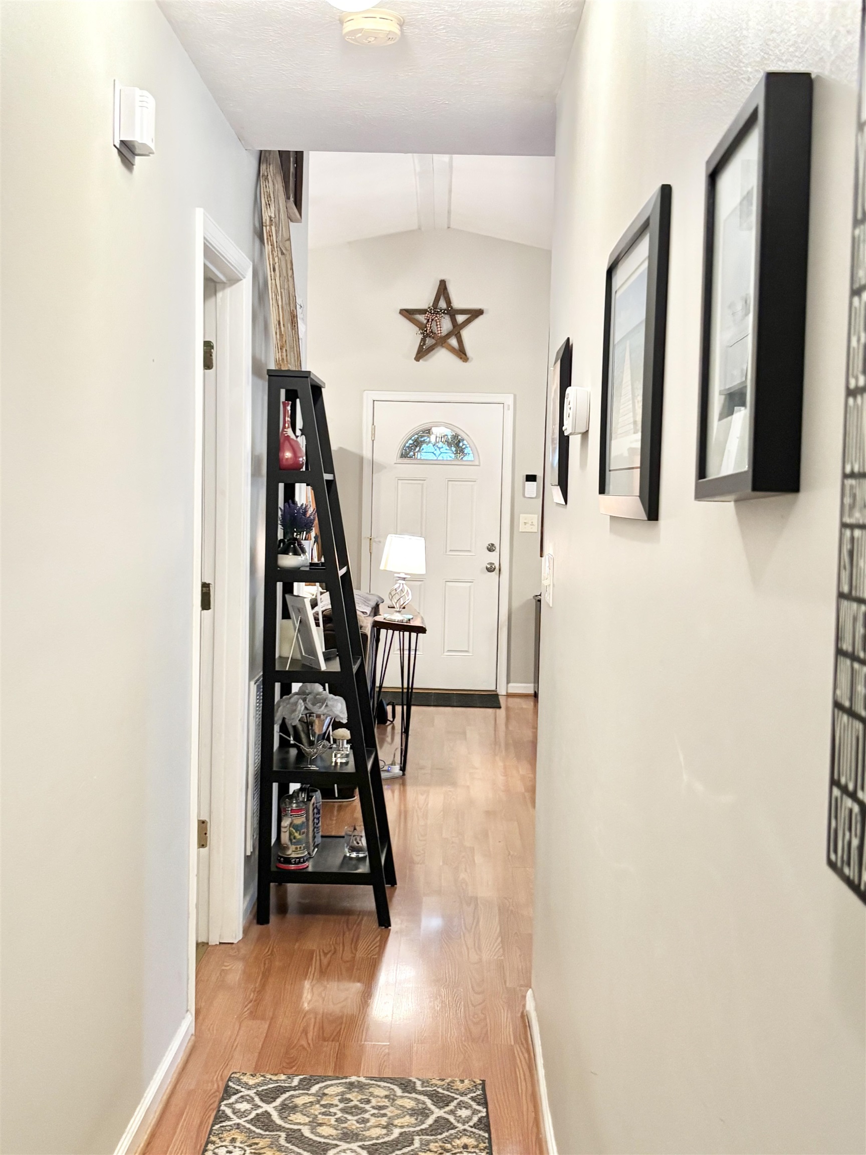 341A CAMPBELL ST, STAUNTON, Virginia 24401, 3 Bedrooms Bedrooms, ,2 BathroomsBathrooms,Residential,Long,341A CAMPBELL ST,677123 MLS # 677123