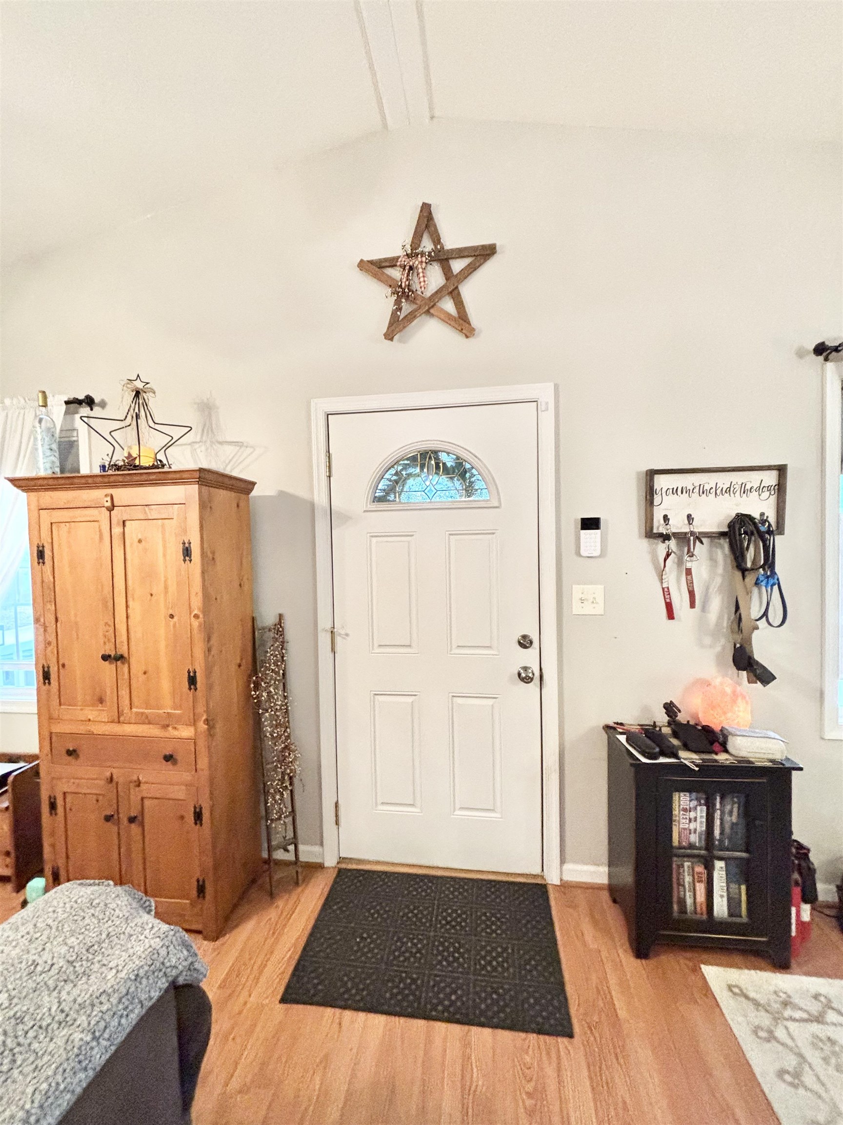 341A CAMPBELL ST, STAUNTON, Virginia 24401, 3 Bedrooms Bedrooms, ,2 BathroomsBathrooms,Residential,Long,341A CAMPBELL ST,677123 MLS # 677123