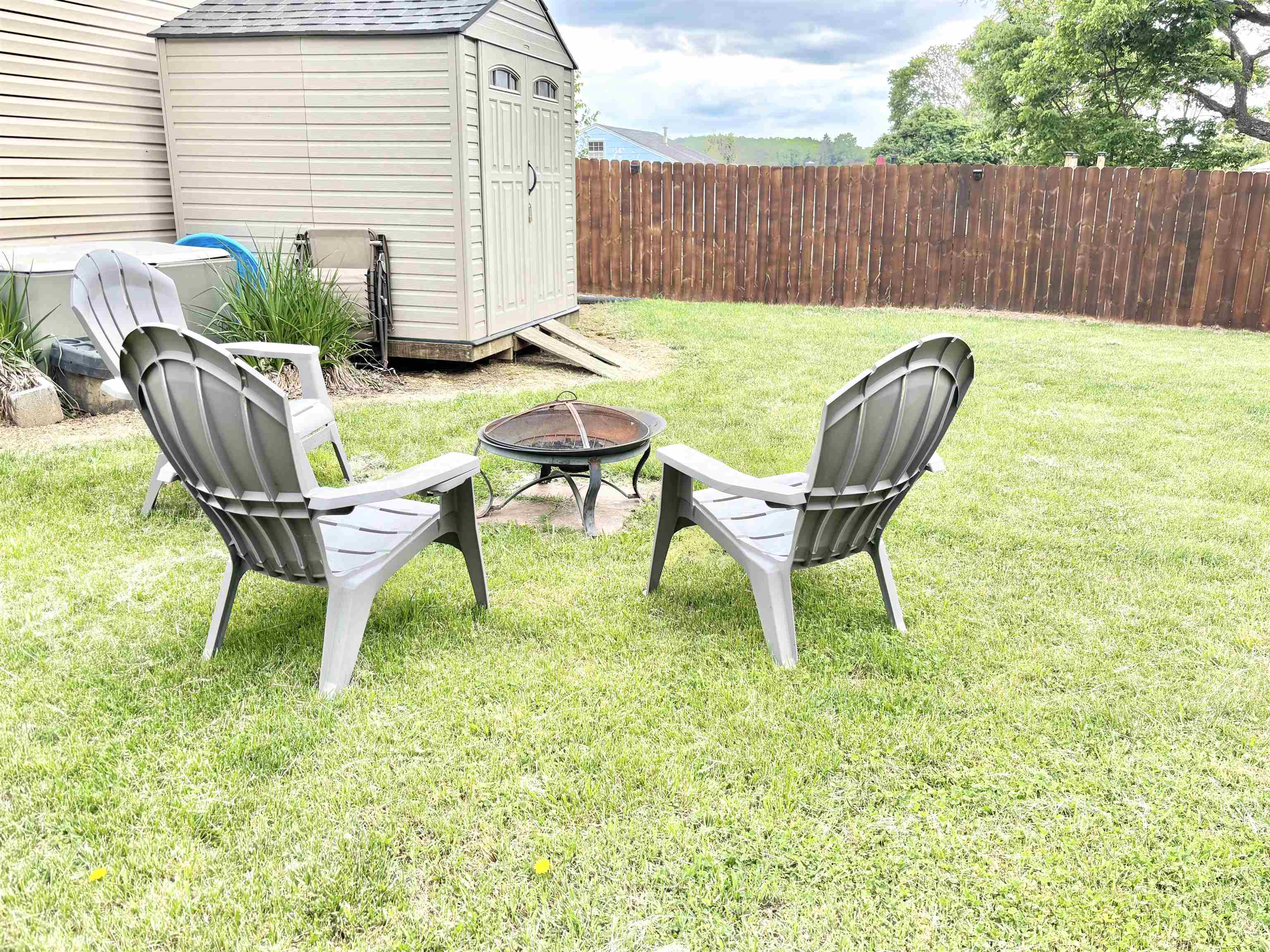 341A CAMPBELL ST, STAUNTON, Virginia 24401, 3 Bedrooms Bedrooms, ,2 BathroomsBathrooms,Residential,Long,341A CAMPBELL ST,677123 MLS # 677123