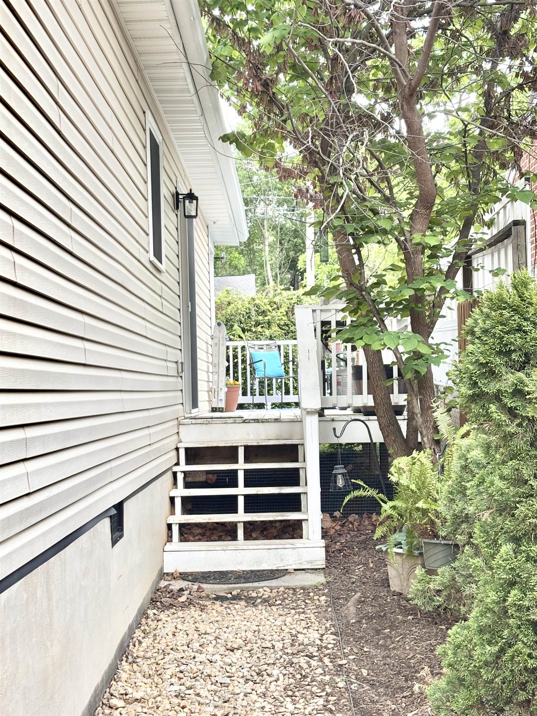 341A CAMPBELL ST, STAUNTON, Virginia 24401, 3 Bedrooms Bedrooms, ,2 BathroomsBathrooms,Residential,Long,341A CAMPBELL ST,677123 MLS # 677123