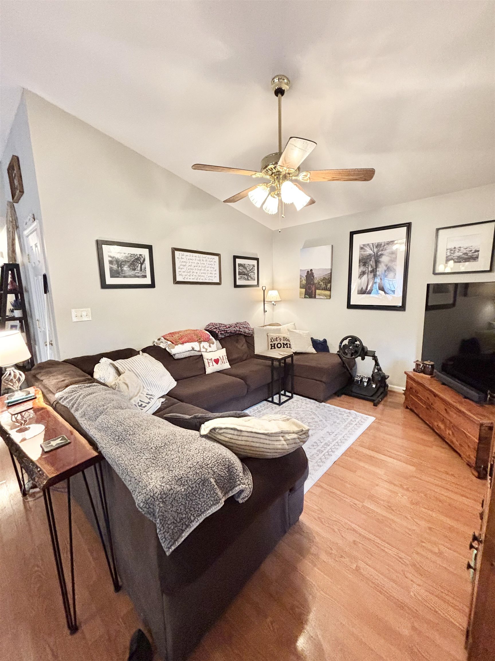 341A CAMPBELL ST, STAUNTON, Virginia 24401, 3 Bedrooms Bedrooms, ,2 BathroomsBathrooms,Residential,Long,341A CAMPBELL ST,677123 MLS # 677123