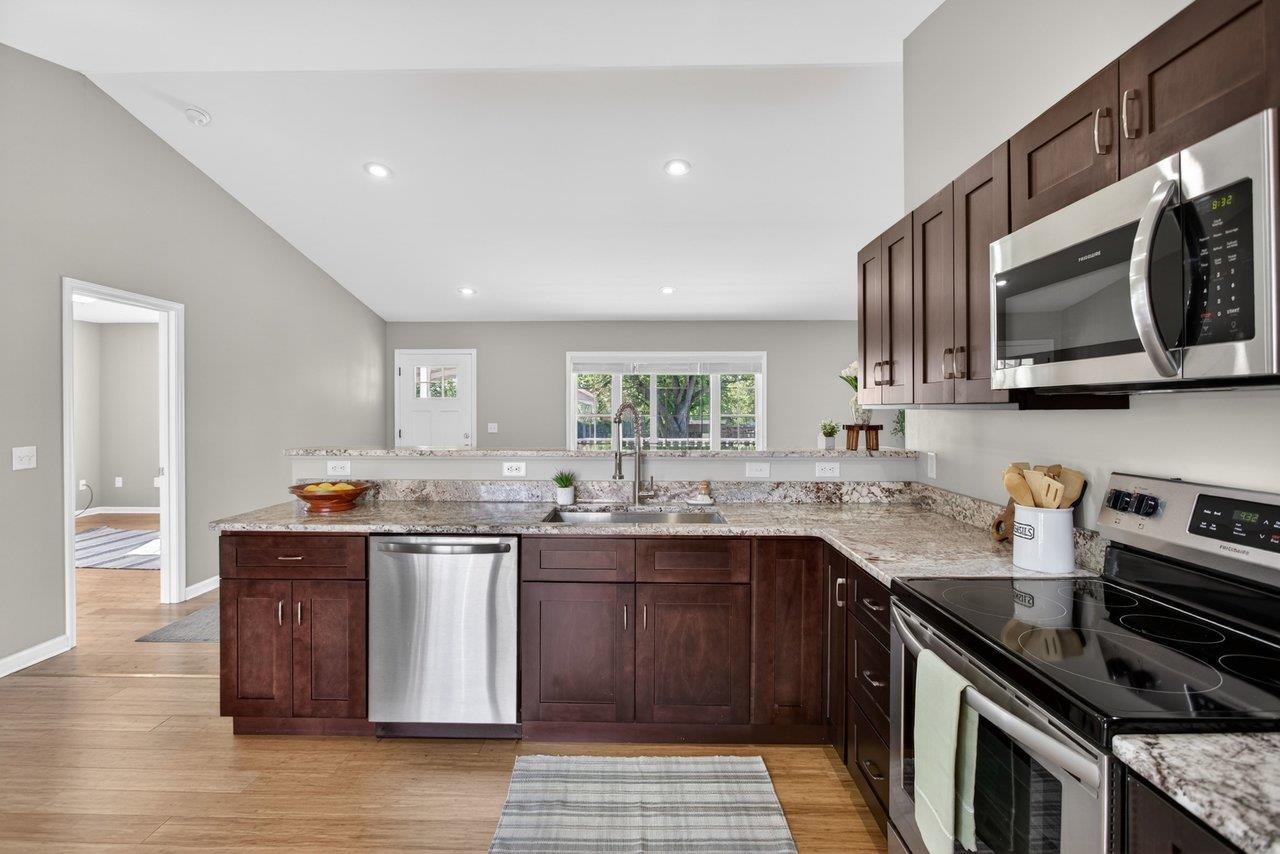 357 W SPRINGBROOK RD, BROADWAY, Virginia 22815, 3 Bedrooms Bedrooms, ,2 BathroomsBathrooms,Residential,357 W SPRINGBROOK RD,677127 MLS # 677127