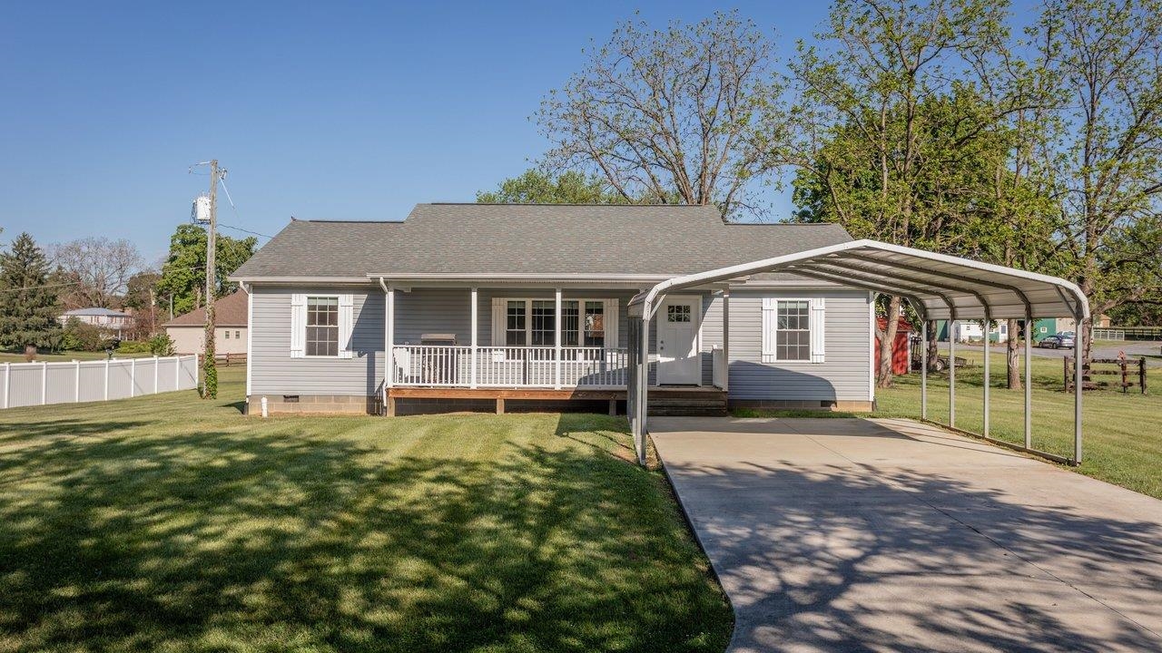357 W SPRINGBROOK RD, BROADWAY, Virginia 22815, 3 Bedrooms Bedrooms, ,2 BathroomsBathrooms,Residential,357 W SPRINGBROOK RD,677127 MLS # 677127