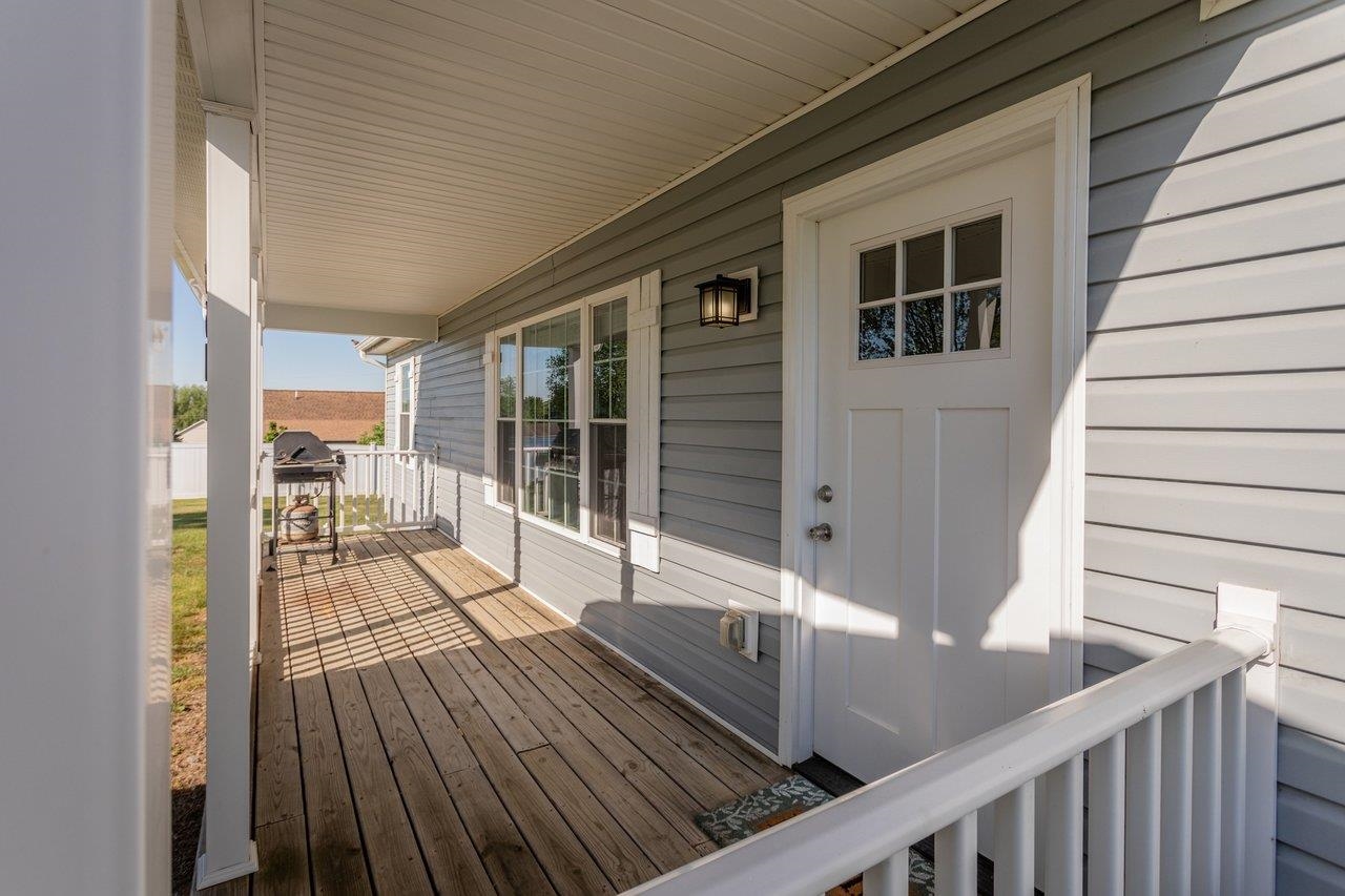 357 W SPRINGBROOK RD, BROADWAY, Virginia 22815, 3 Bedrooms Bedrooms, ,2 BathroomsBathrooms,Residential,357 W SPRINGBROOK RD,677127 MLS # 677127