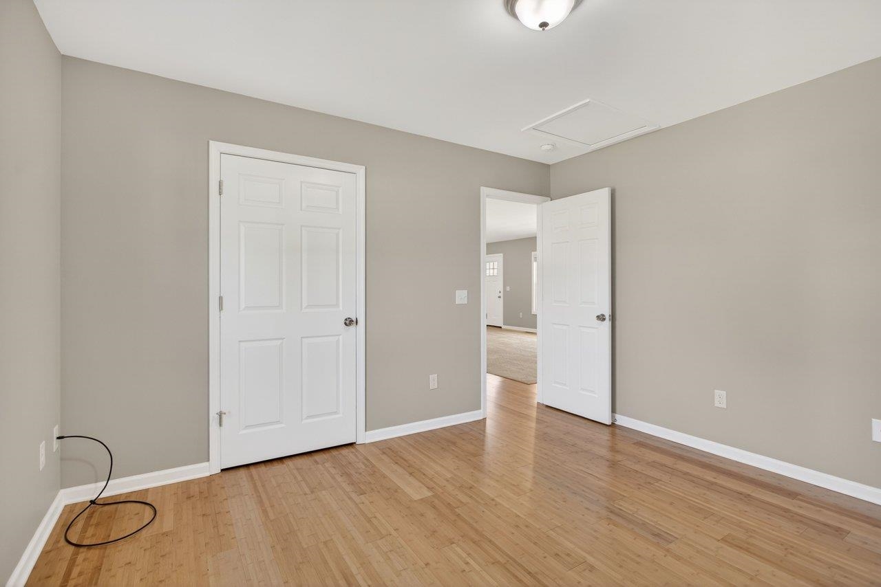 357 W SPRINGBROOK RD, BROADWAY, Virginia 22815, 3 Bedrooms Bedrooms, ,2 BathroomsBathrooms,Residential,357 W SPRINGBROOK RD,677127 MLS # 677127