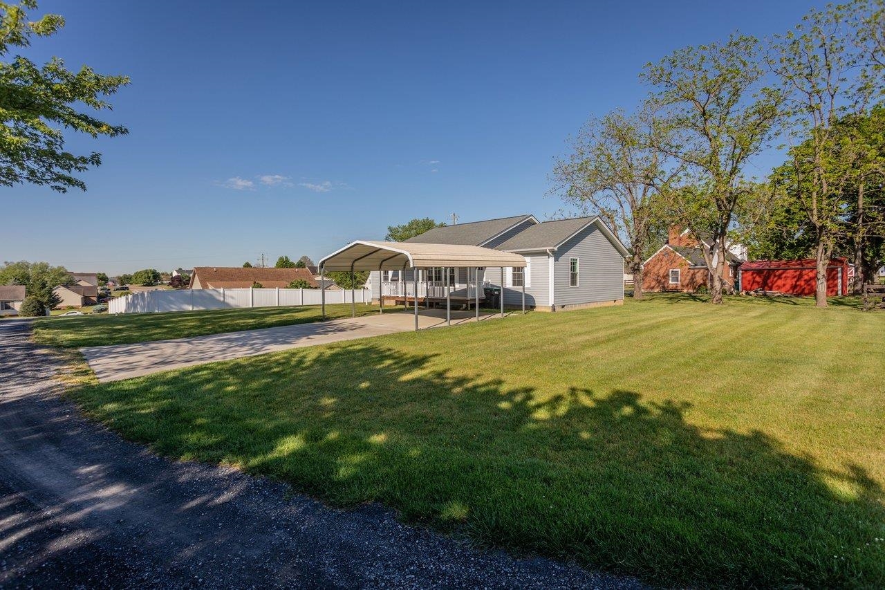 357 W SPRINGBROOK RD, BROADWAY, Virginia 22815, 3 Bedrooms Bedrooms, ,2 BathroomsBathrooms,Residential,357 W SPRINGBROOK RD,677127 MLS # 677127