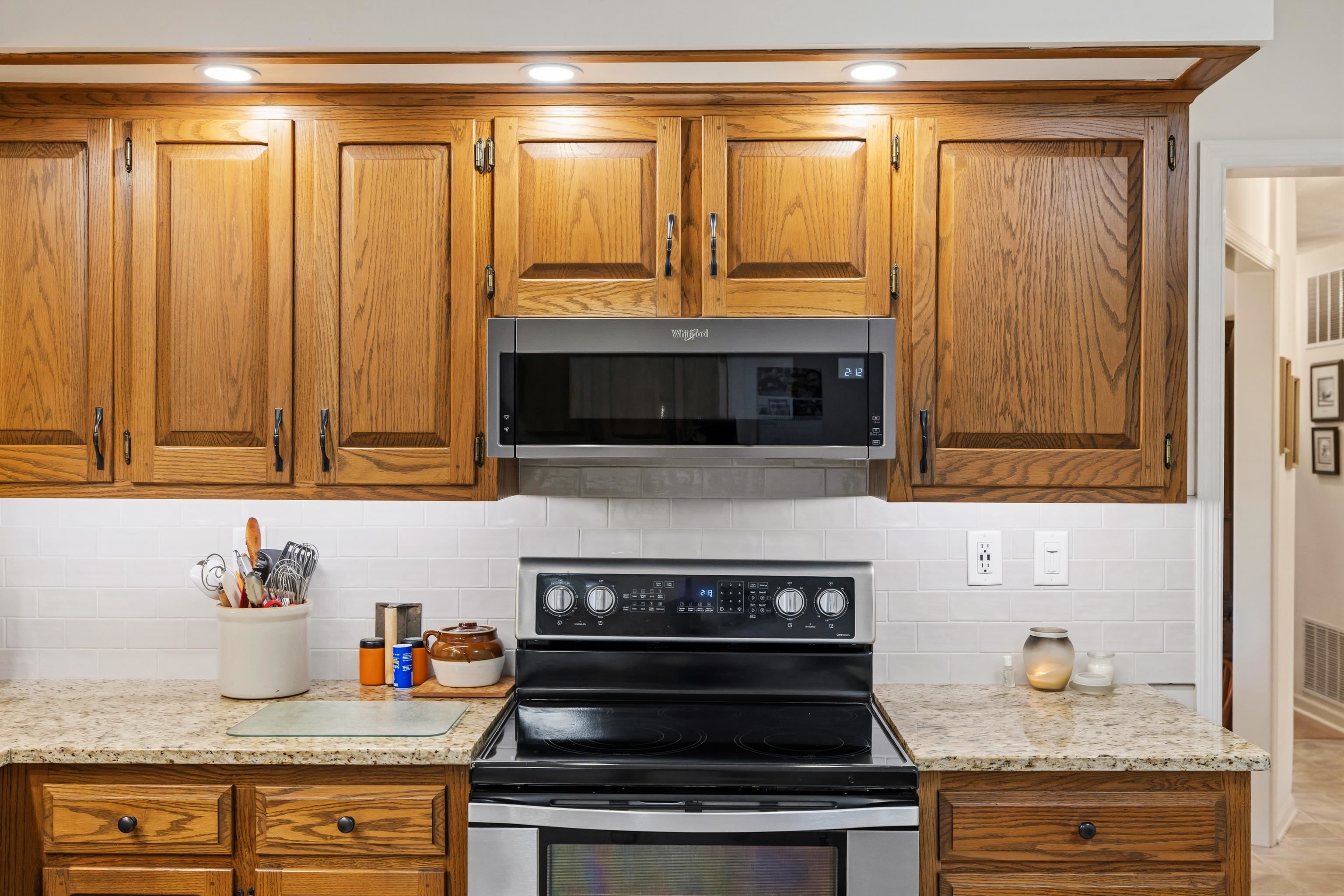 312 VICTORIA DR, BRIDGEWATER, Virginia 22812, 3 Bedrooms Bedrooms, ,3 BathroomsBathrooms,Residential,312 VICTORIA DR,677129 MLS # 677129