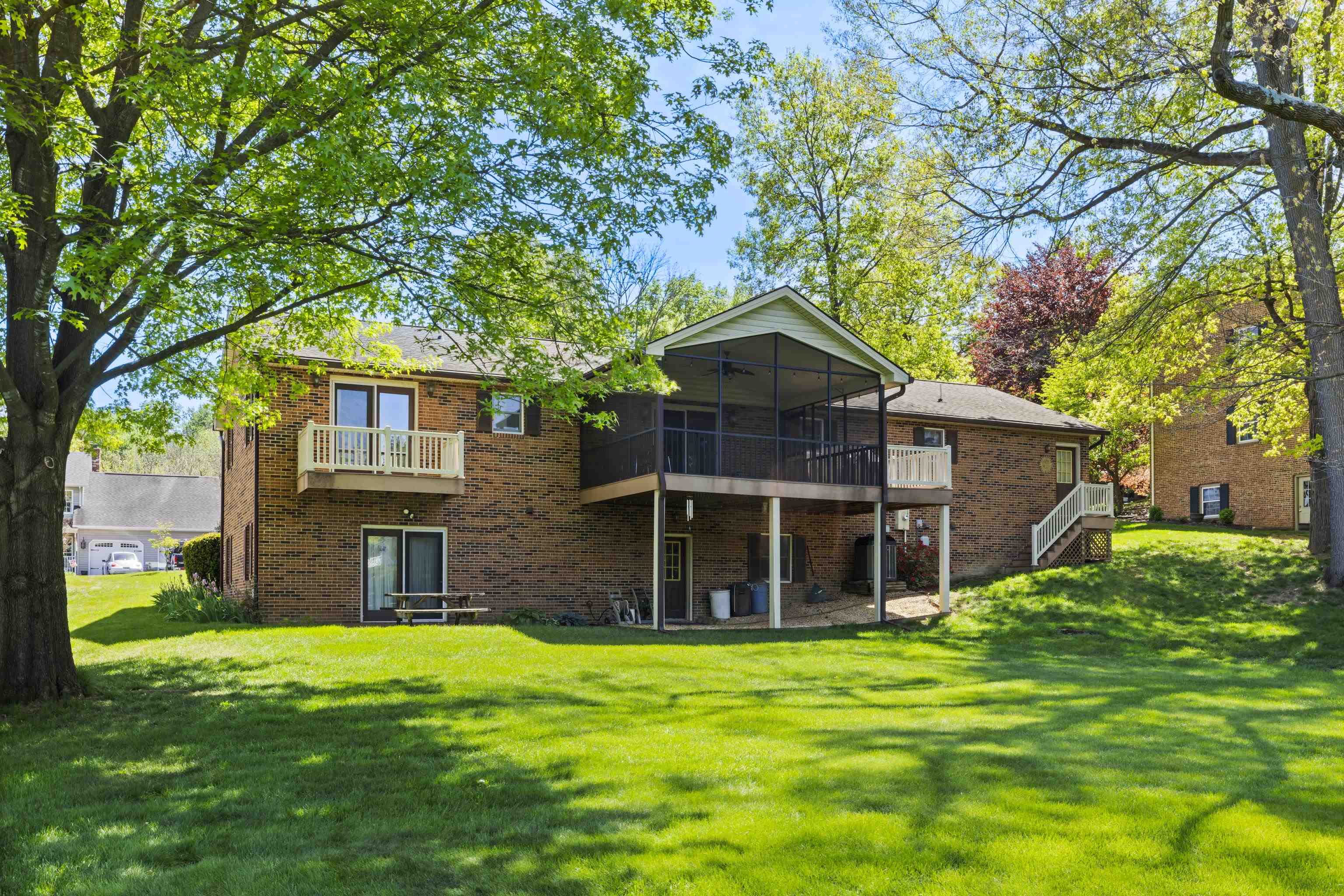 312 VICTORIA DR, BRIDGEWATER, Virginia 22812, 3 Bedrooms Bedrooms, ,3 BathroomsBathrooms,Residential,312 VICTORIA DR,677129 MLS # 677129