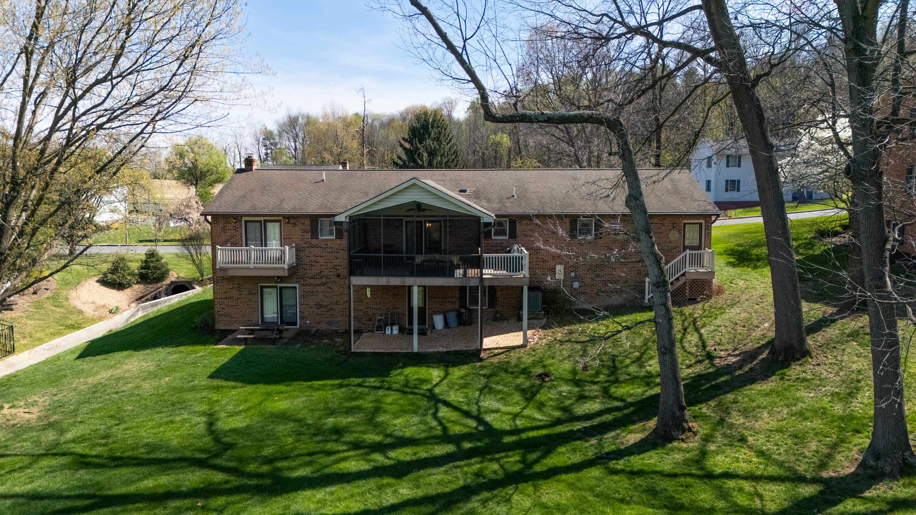 312 VICTORIA DR, BRIDGEWATER, Virginia 22812, 3 Bedrooms Bedrooms, ,3 BathroomsBathrooms,Residential,312 VICTORIA DR,677129 MLS # 677129