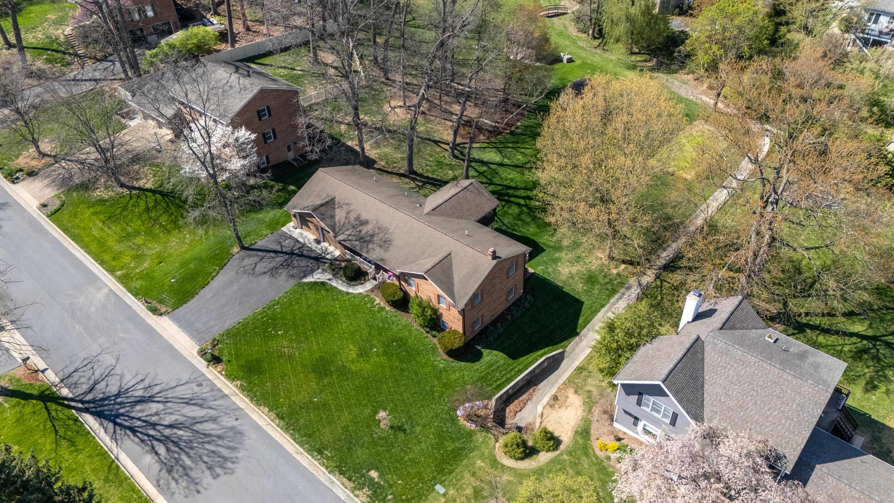 312 VICTORIA DR, BRIDGEWATER, Virginia 22812, 3 Bedrooms Bedrooms, ,3 BathroomsBathrooms,Residential,312 VICTORIA DR,677129 MLS # 677129