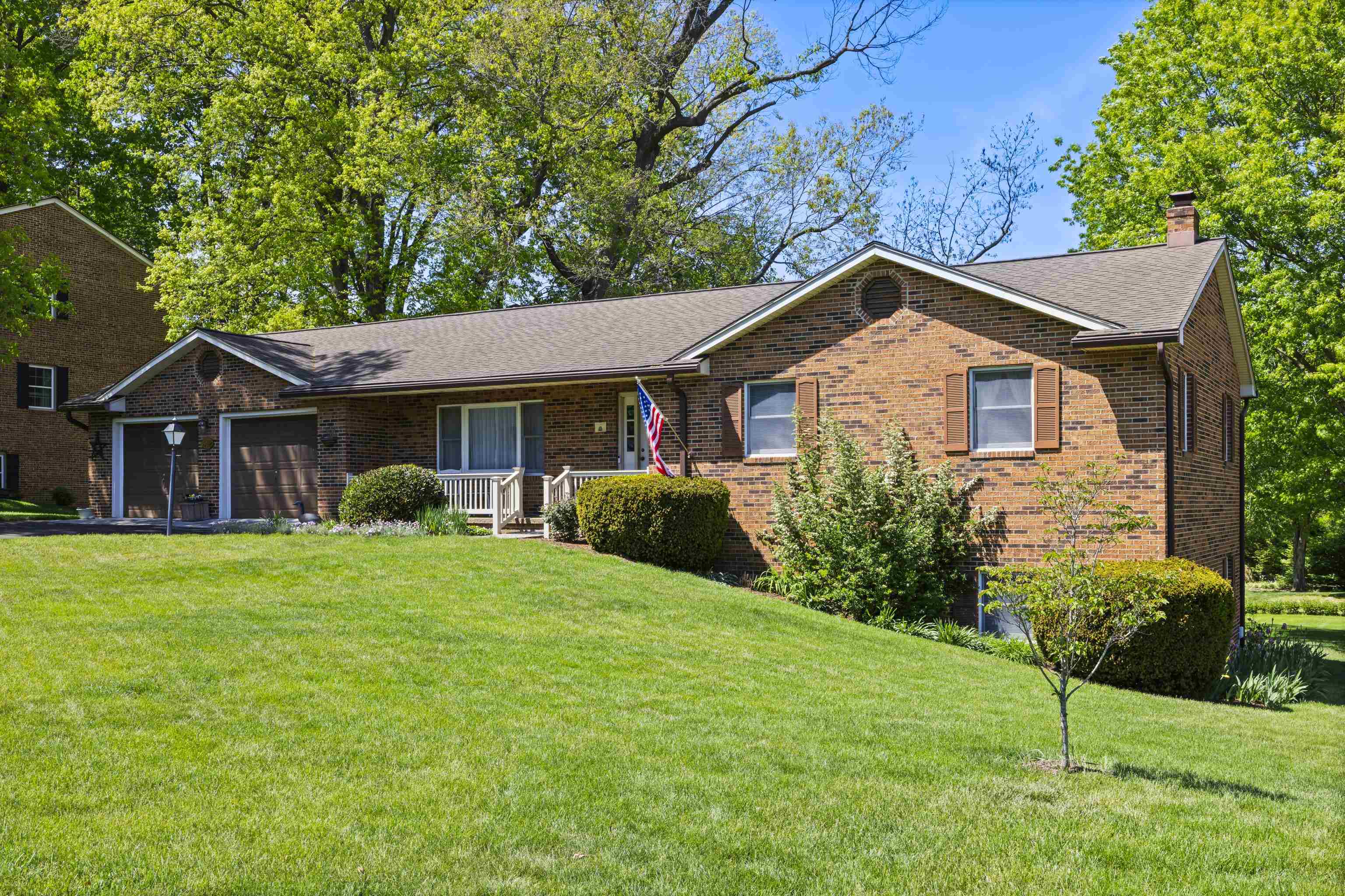 312 VICTORIA DR, BRIDGEWATER, Virginia 22812, 3 Bedrooms Bedrooms, ,3 BathroomsBathrooms,Residential,312 VICTORIA DR,677129 MLS # 677129