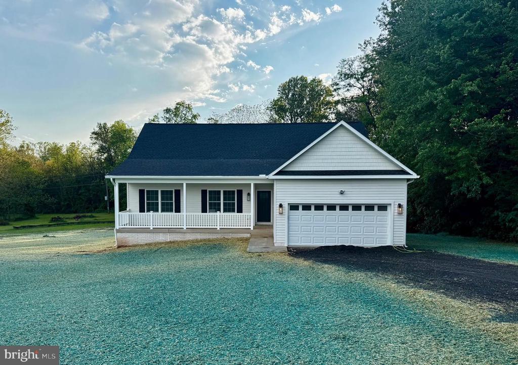10674 RIXEYVILLE RD, CULPEPER, Virginia 22701, 3 Bedrooms Bedrooms, ,2 BathroomsBathrooms,Residential,10674 RIXEYVILLE RD,VACU2011968 MLS # VACU2011968