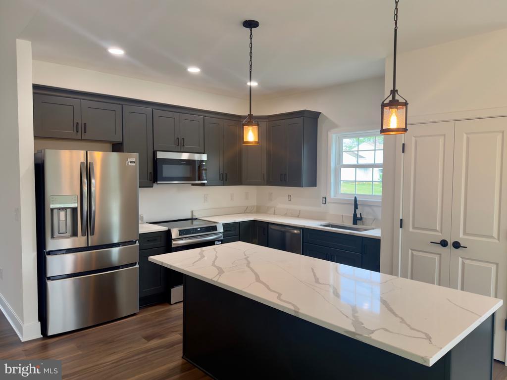 10674 RIXEYVILLE RD, CULPEPER, Virginia 22701, 3 Bedrooms Bedrooms, ,2 BathroomsBathrooms,Residential,10674 RIXEYVILLE RD,VACU2011968 MLS # VACU2011968