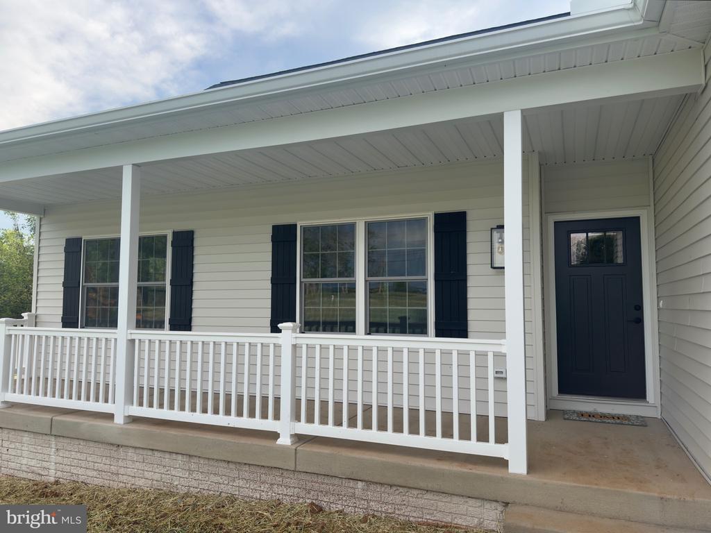 10674 RIXEYVILLE RD, CULPEPER, Virginia 22701, 3 Bedrooms Bedrooms, ,2 BathroomsBathrooms,Residential,10674 RIXEYVILLE RD,VACU2011968 MLS # VACU2011968