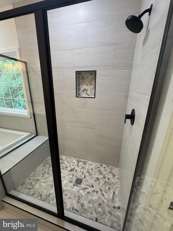10674 RIXEYVILLE RD, CULPEPER, Virginia 22701, 3 Bedrooms Bedrooms, ,2 BathroomsBathrooms,Residential,10674 RIXEYVILLE RD,VACU2011968 MLS # VACU2011968