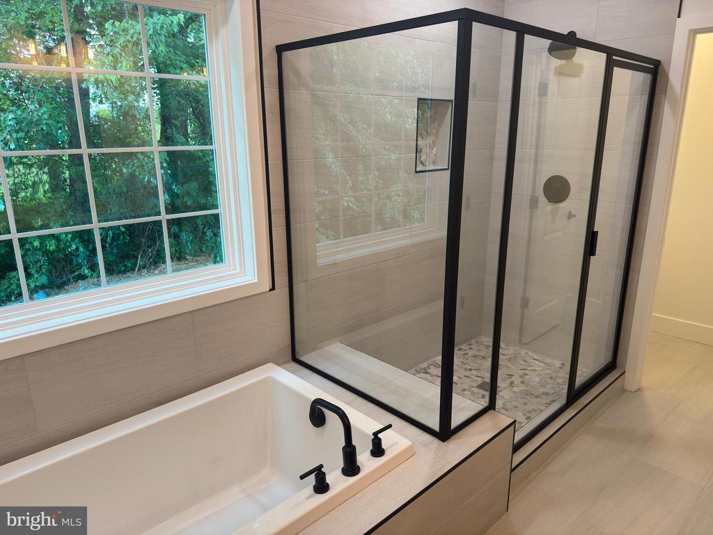 10674 RIXEYVILLE RD, CULPEPER, Virginia 22701, 3 Bedrooms Bedrooms, ,2 BathroomsBathrooms,Residential,10674 RIXEYVILLE RD,VACU2011968 MLS # VACU2011968