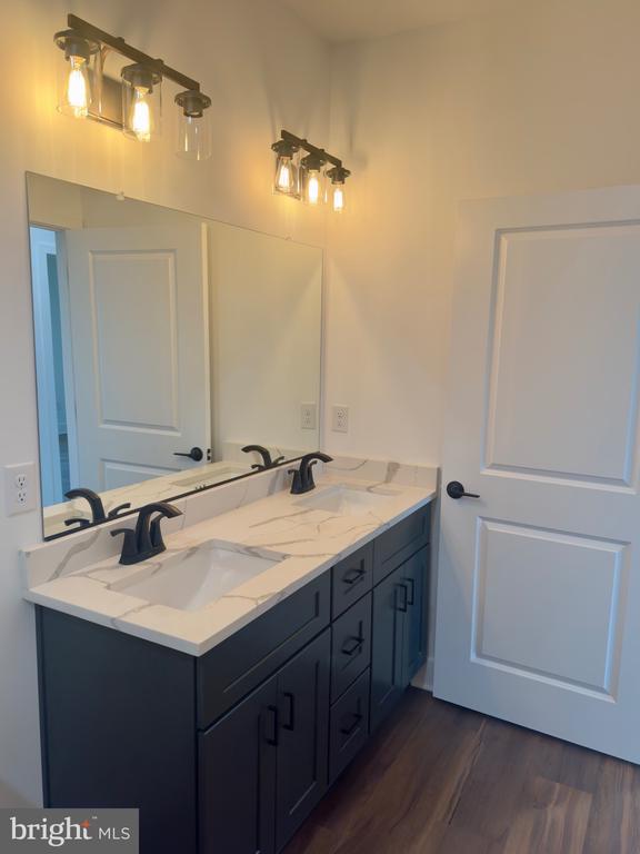 10674 RIXEYVILLE RD, CULPEPER, Virginia 22701, 3 Bedrooms Bedrooms, ,2 BathroomsBathrooms,Residential,10674 RIXEYVILLE RD,VACU2011968 MLS # VACU2011968